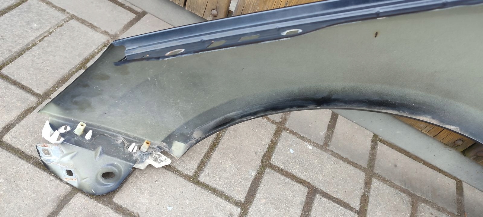 fender right front front Ford Focus MK3 kombi FB