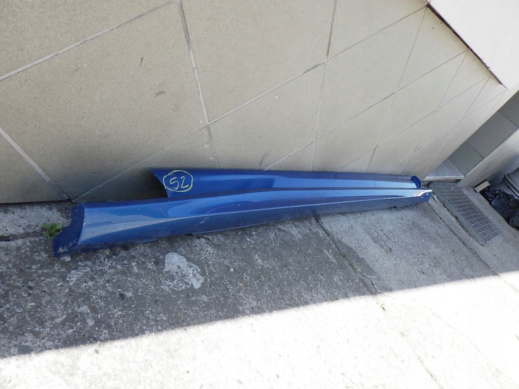 FORD FOCUS ST-LINE MK4 moulding threshold right
