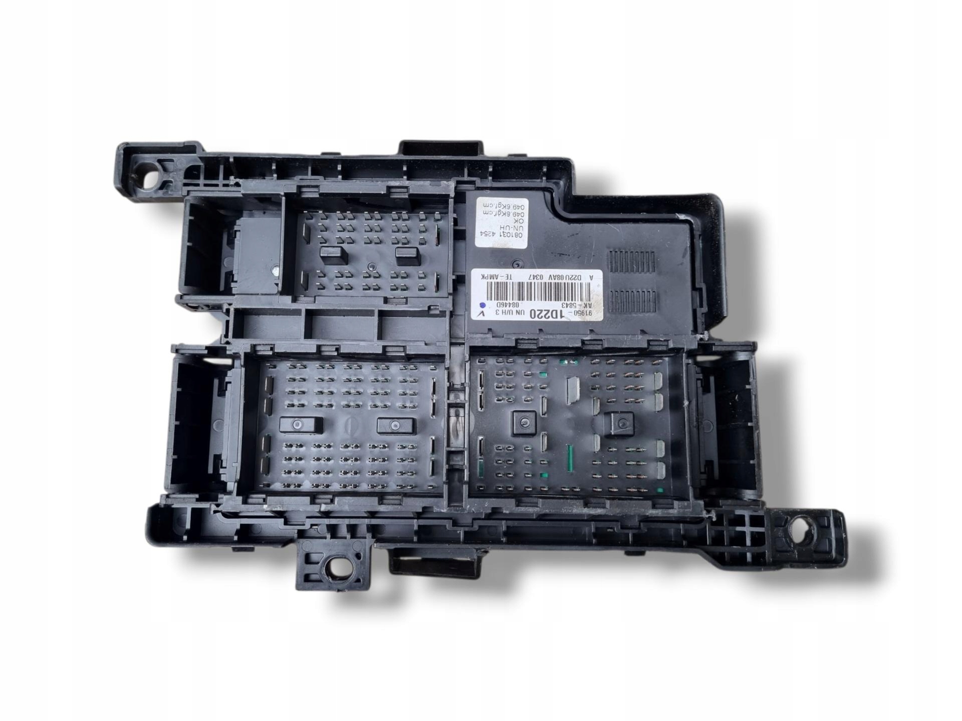 Module fusibles Kia Carens 2 FG 2008 91950-1D220