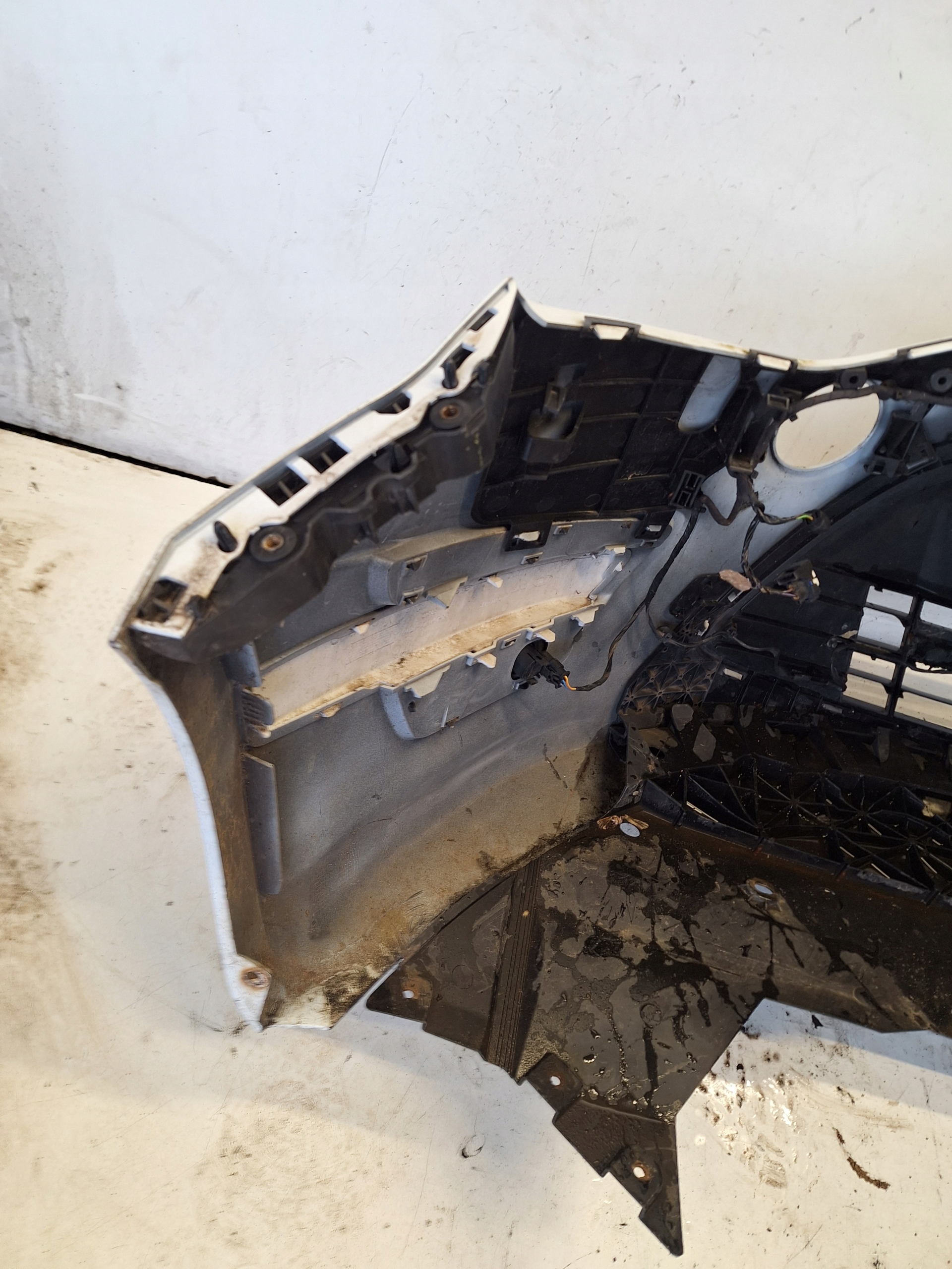 FORD S-MAX MK1 LIFT 10-15 bumper + PDC
