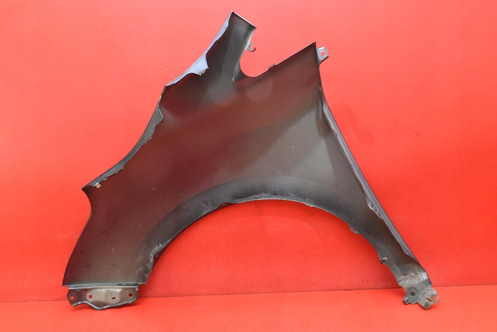 fender right front front grey TOYOTA VERSO LIFT 12-15