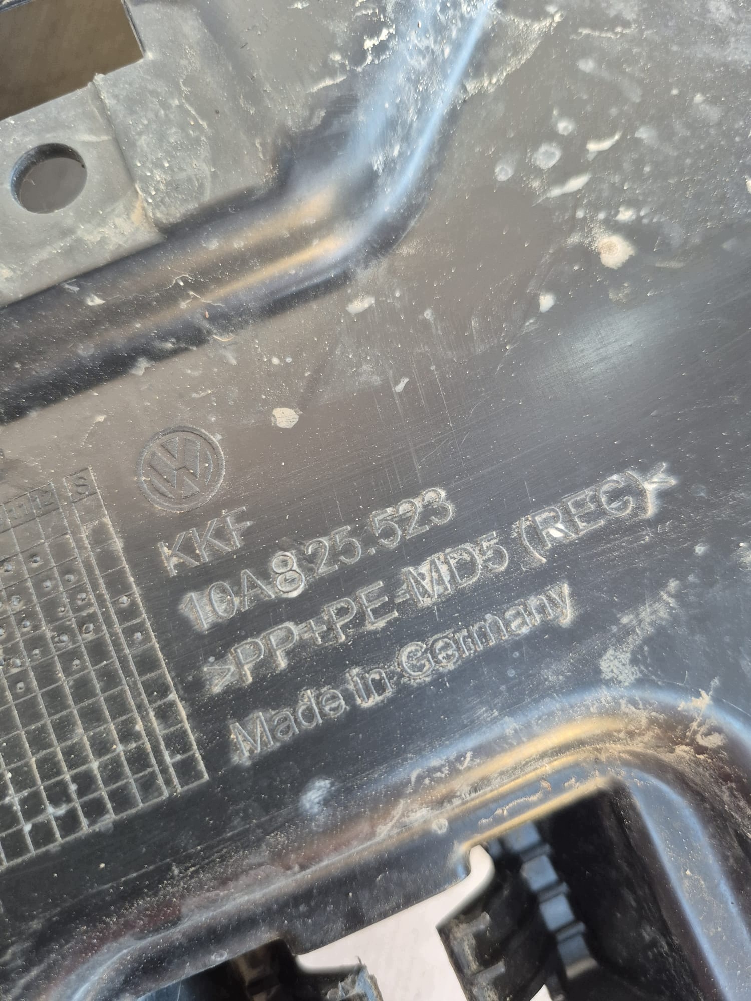 CUPRA BORN VW ID.3 11A abdeckung Blende Abdeckung der Stoßstange vorne 10A825523