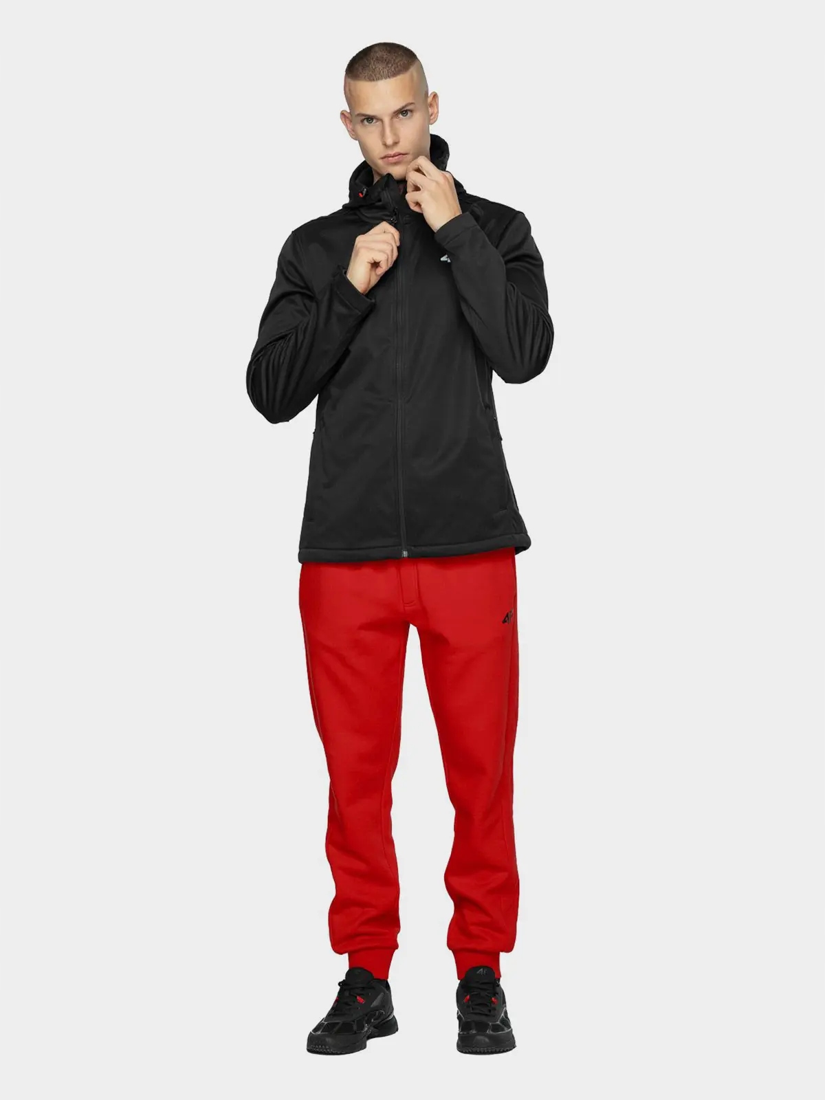 KURTKA WIOSENNA MĘSKA 4F SOFTSHELL PRZEJŚCIOWY Z KAPTUREM LIMITOWANA Rodzaj softshell