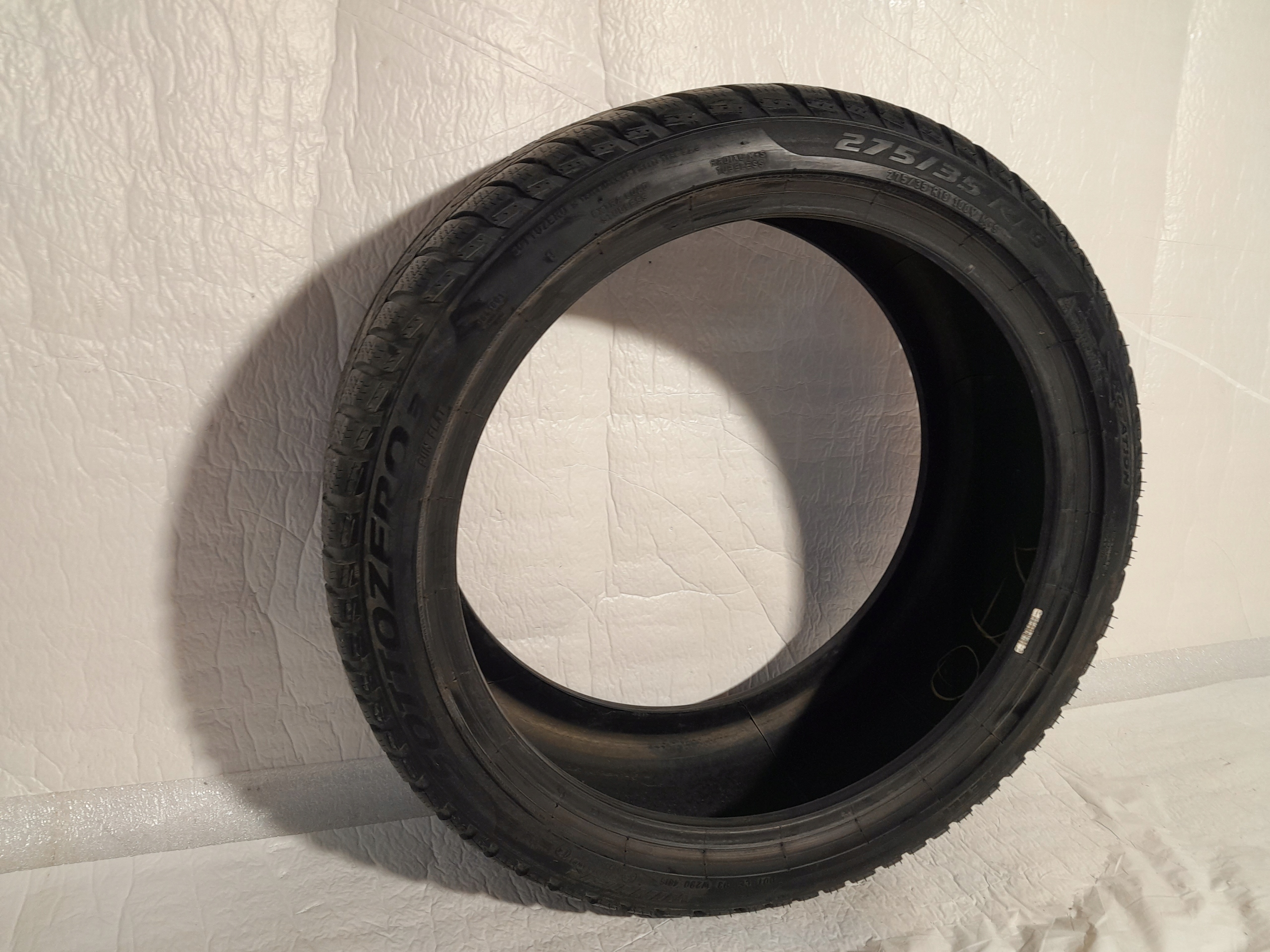OPONA PIRELLI SOTTOZERO3 275/35R19 ZIMOWA RUN FLAT