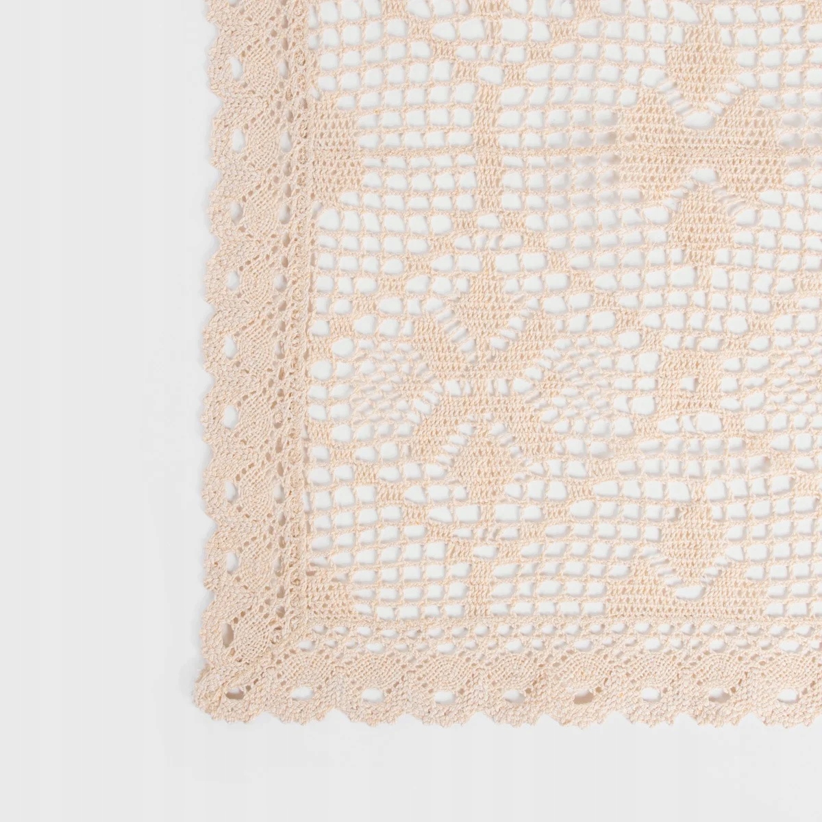 Háčkovaný ubrus Crochet béžový 130 x 170 cm Homla