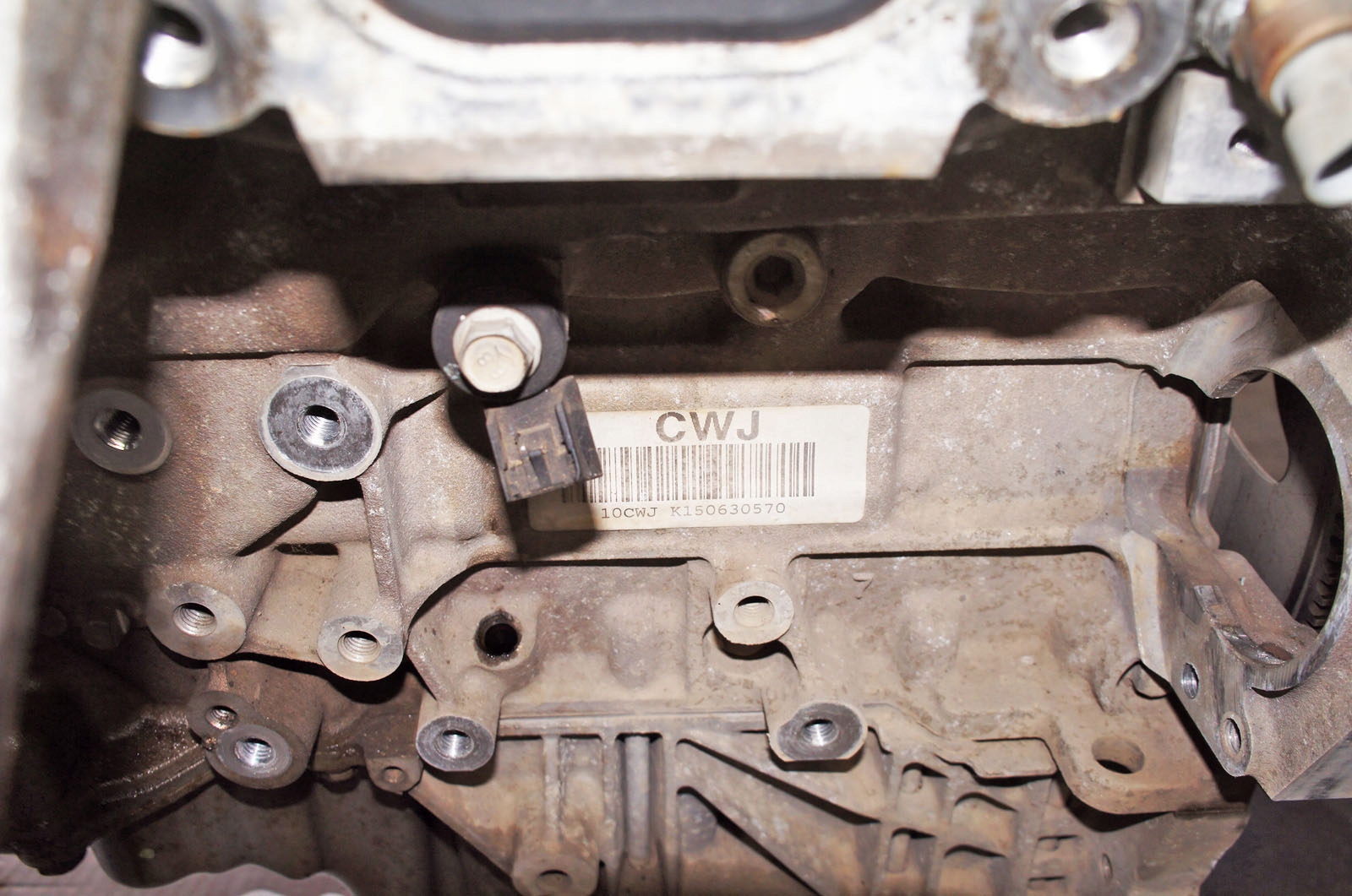 UH001 Chevrolet Camaro V ^ 3.6и 335KM Двигатель 23%