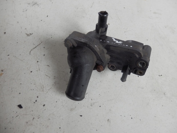 FORD TRANSIT CONNECT I 02 1.8 OBUDOWA TERMOSTATU Producent części Ford OE