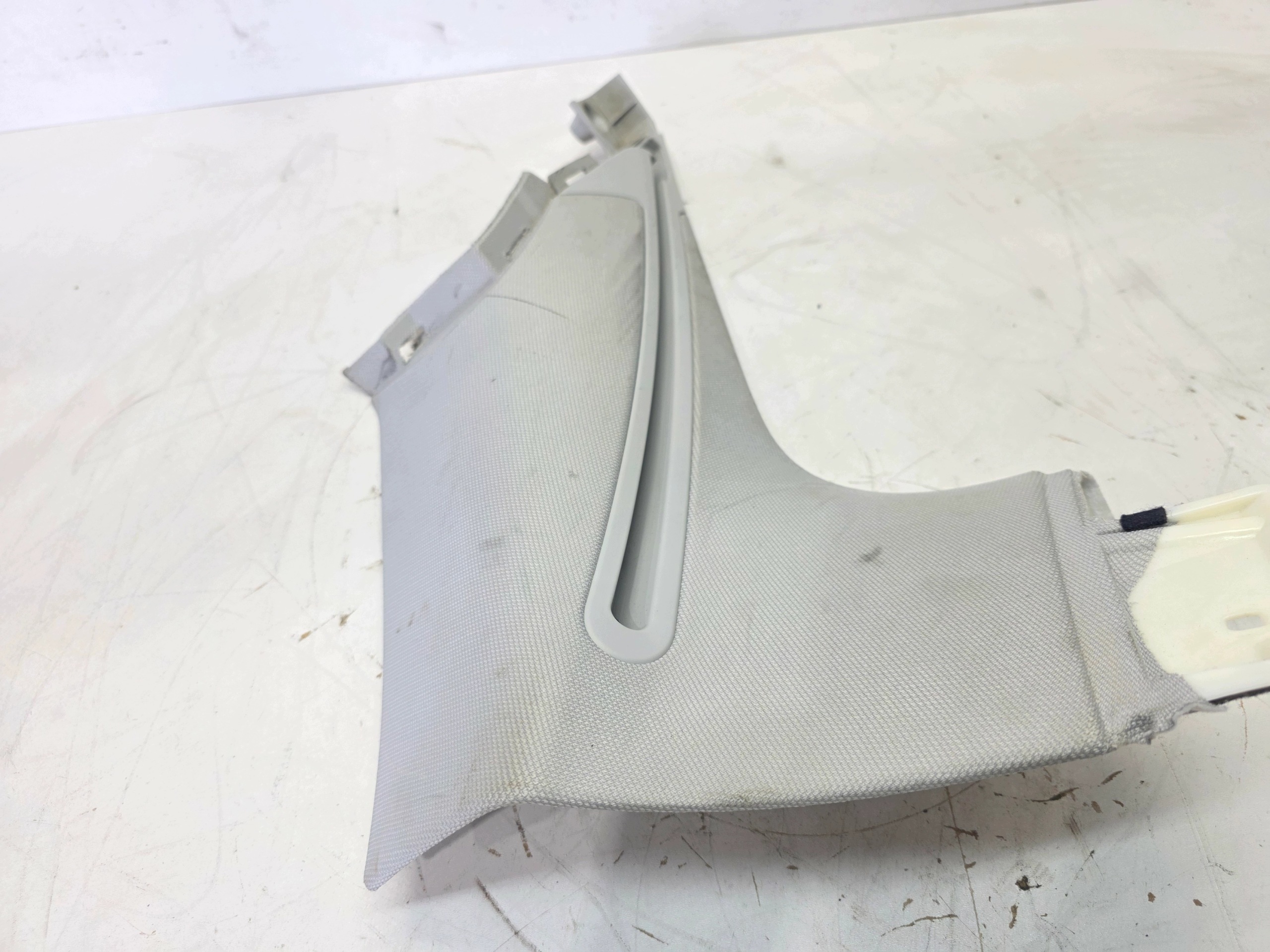 cover pillar boot left rear part AUDI A4 B8 8K9867245 TB9 3/26