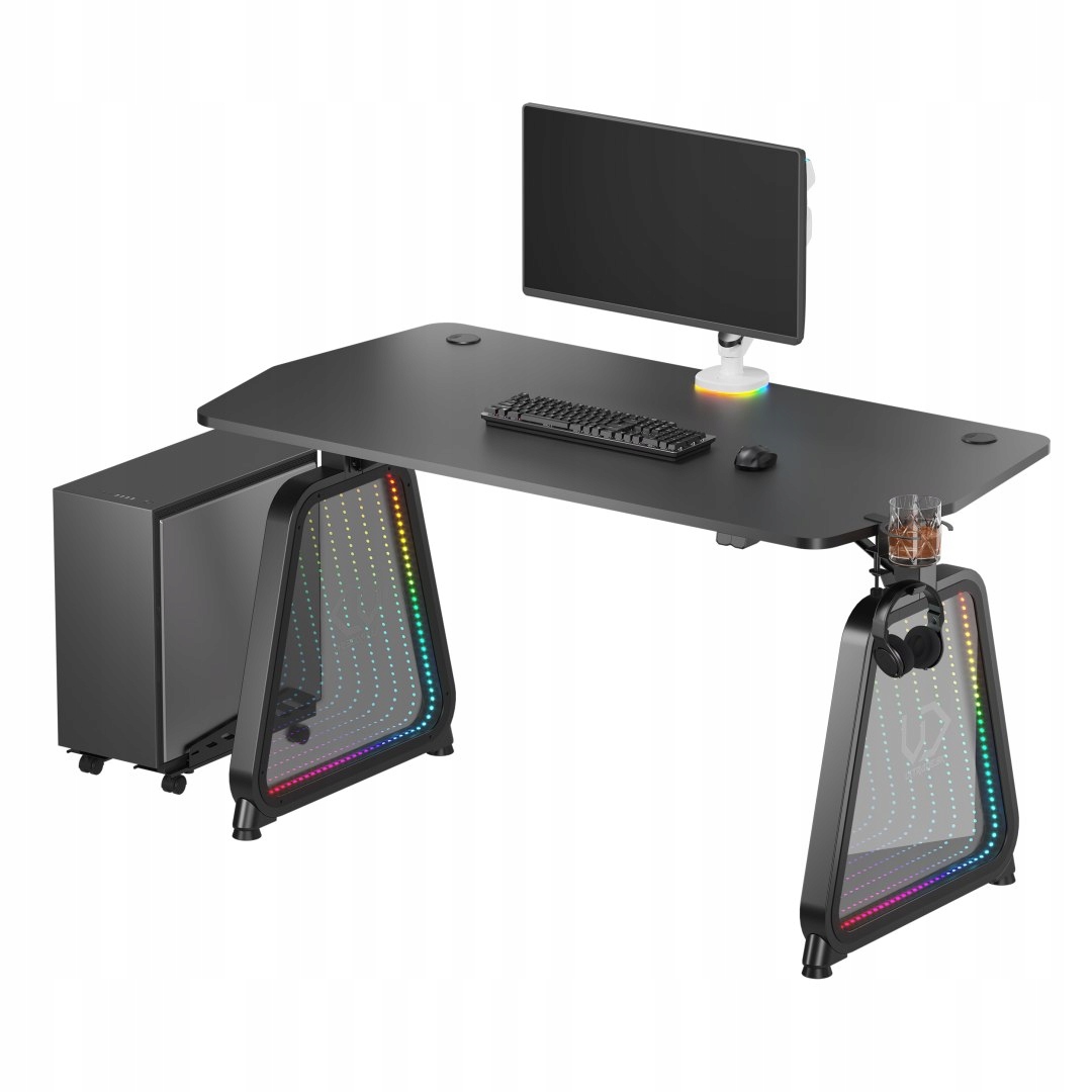 ULTRADESK Biurko dla gracza BOOSTER, 136x70,5 cm, 75 cm, podświetlenie RGB,