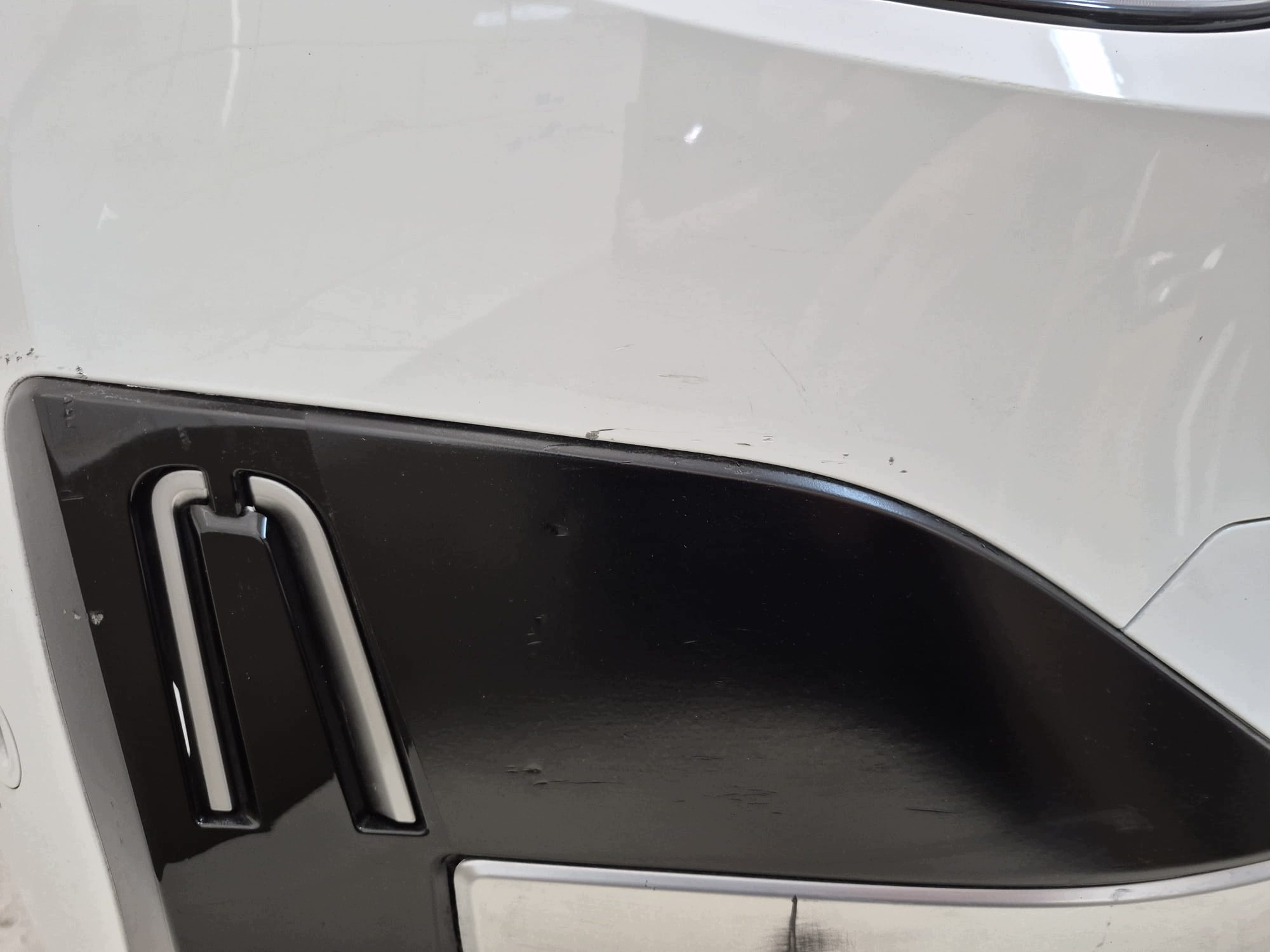 NISSAN MICRA K15 E-TECH VI 25- bumper front front PDC 8037040