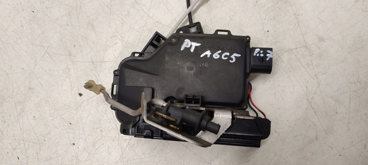 lock rear part rear right Audi A6 C5 2,5 TDI sedan
