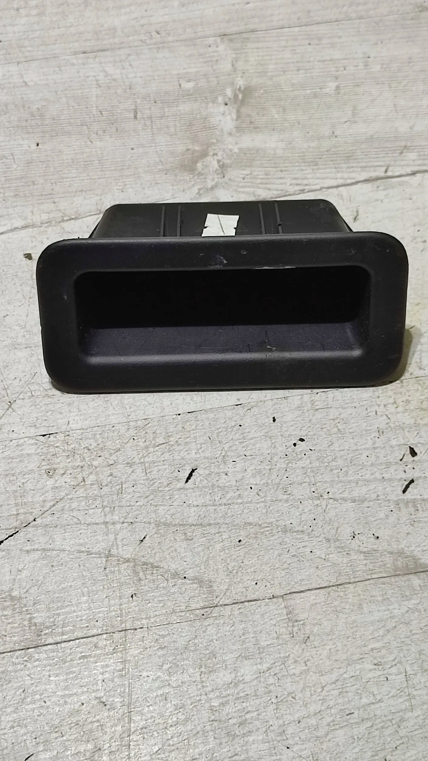Mazda 3 III BM 17r Halter heckklappe