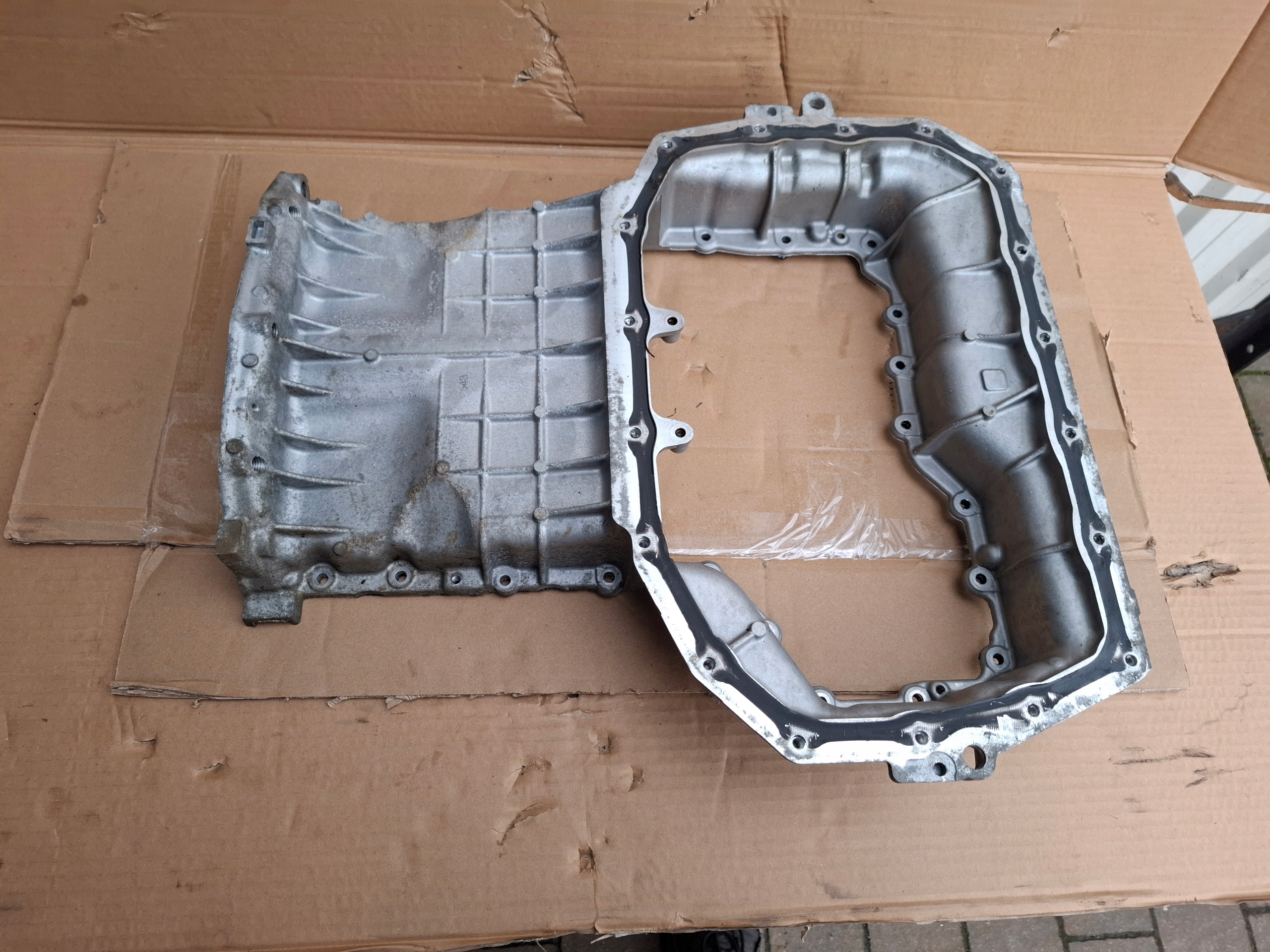 AUDI 4,0 TFSI RS6 C8 23r RS7 Ölwanne KARTER 0P2103603J