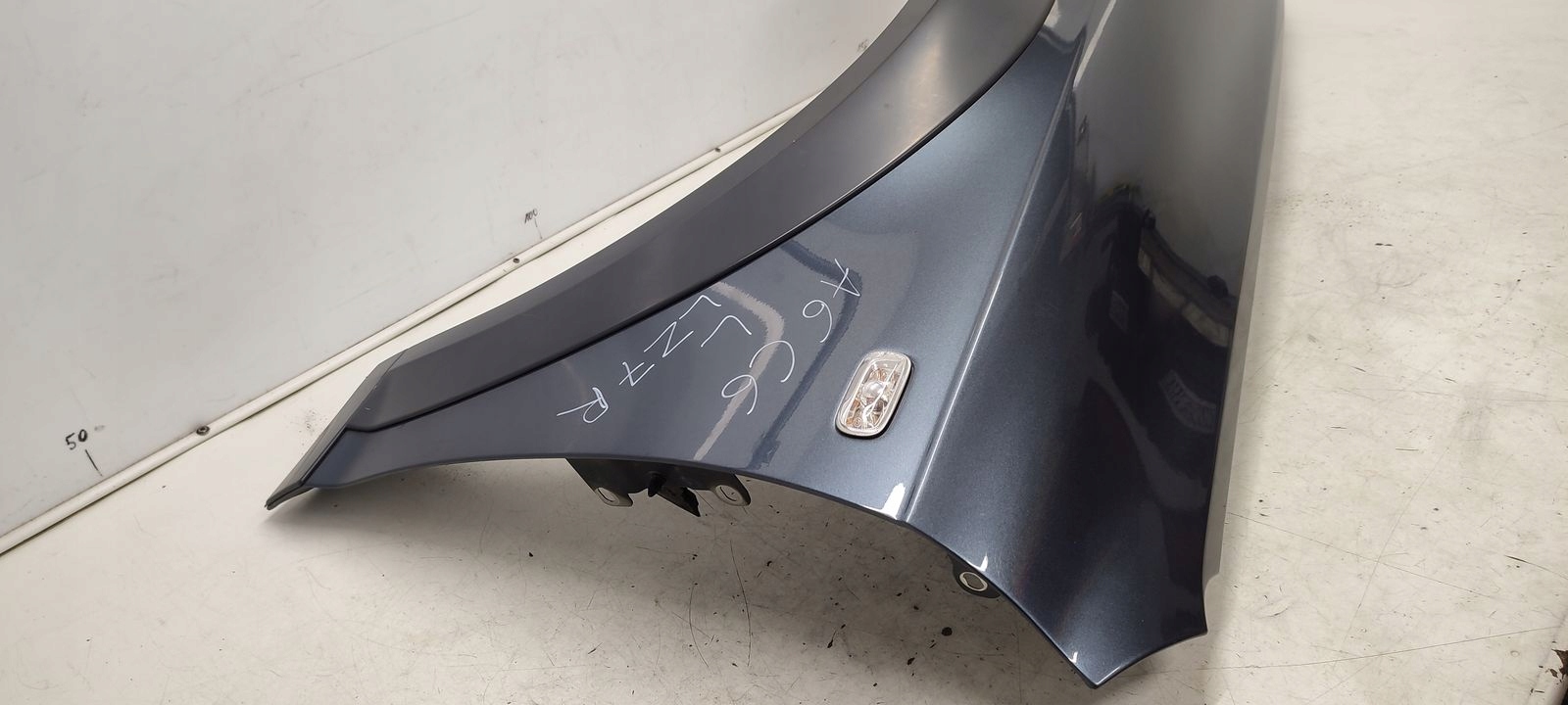 fender left front front Audi A6 C6 3,0 TDI Allroad LZ7R