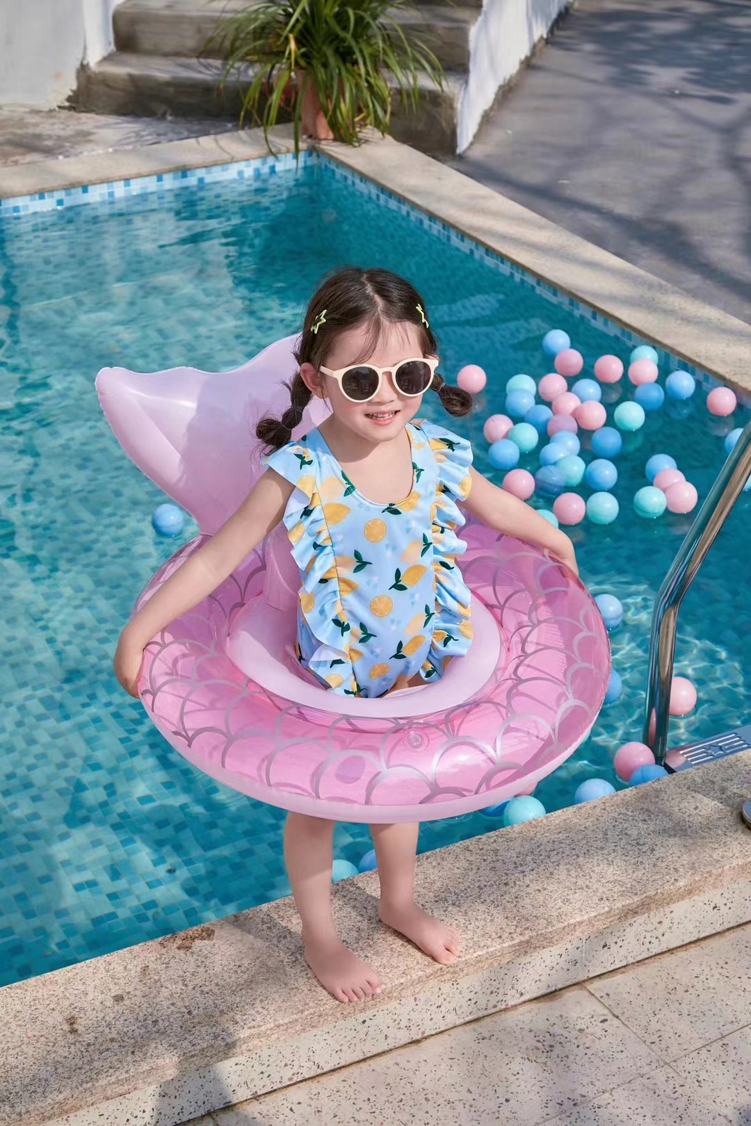 KOŁO DMUCHANE Z SIEDZISKIEM DLA DZIECI SYRENKA Model 22