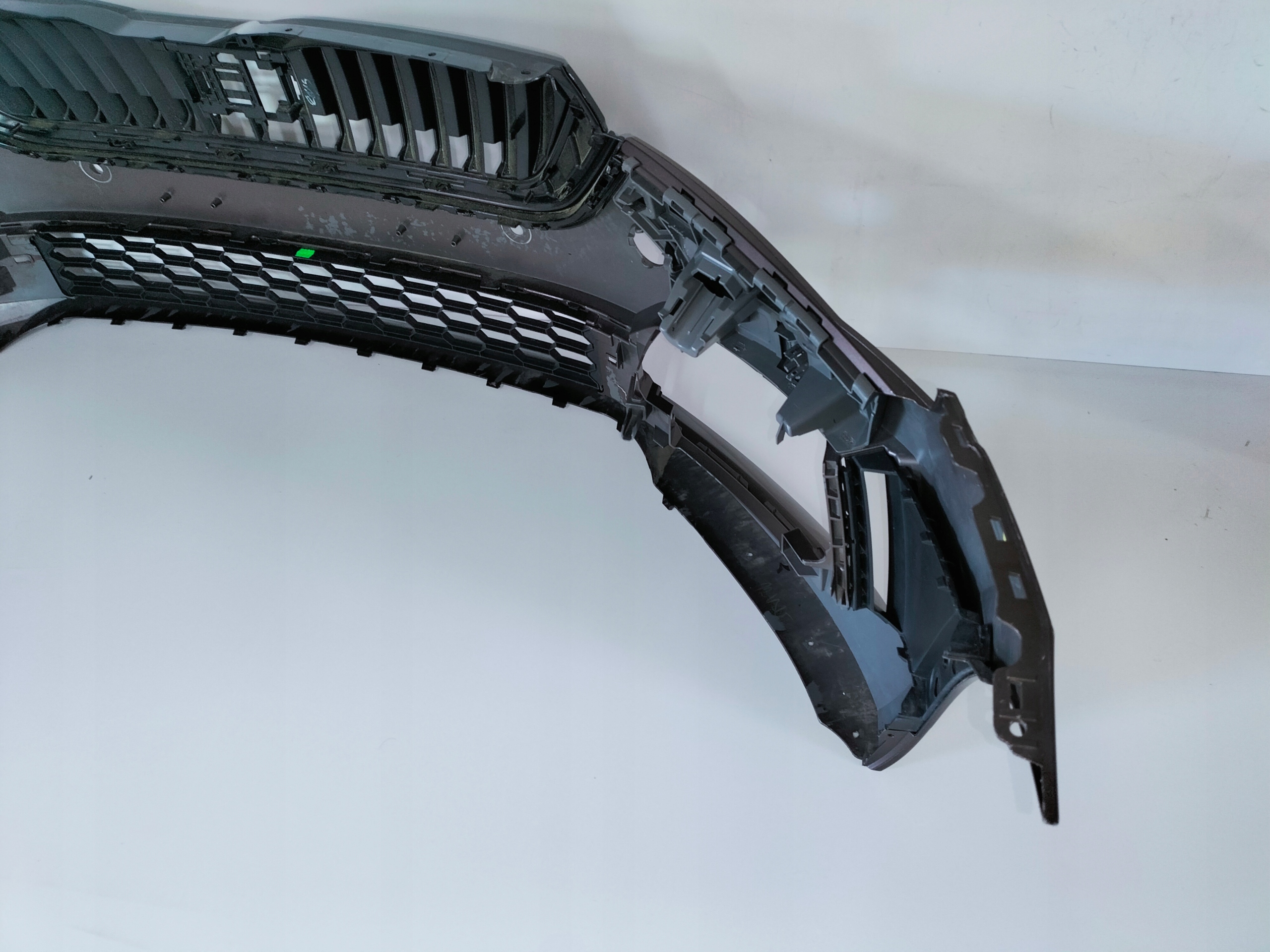 front bumper front SKODA SCALA 19