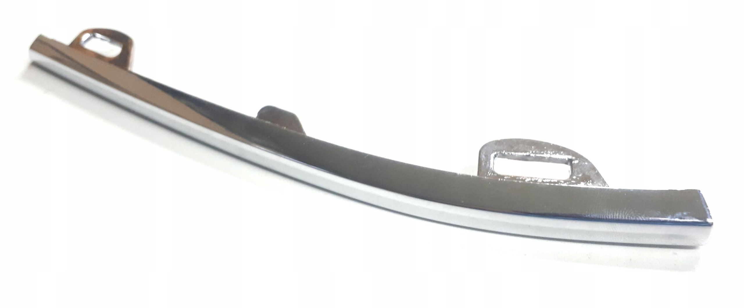 LISTWA OZDOBNA ZDERZAKA PRAWA SUPERB 3 3V0853768A Strona zabudowy przód