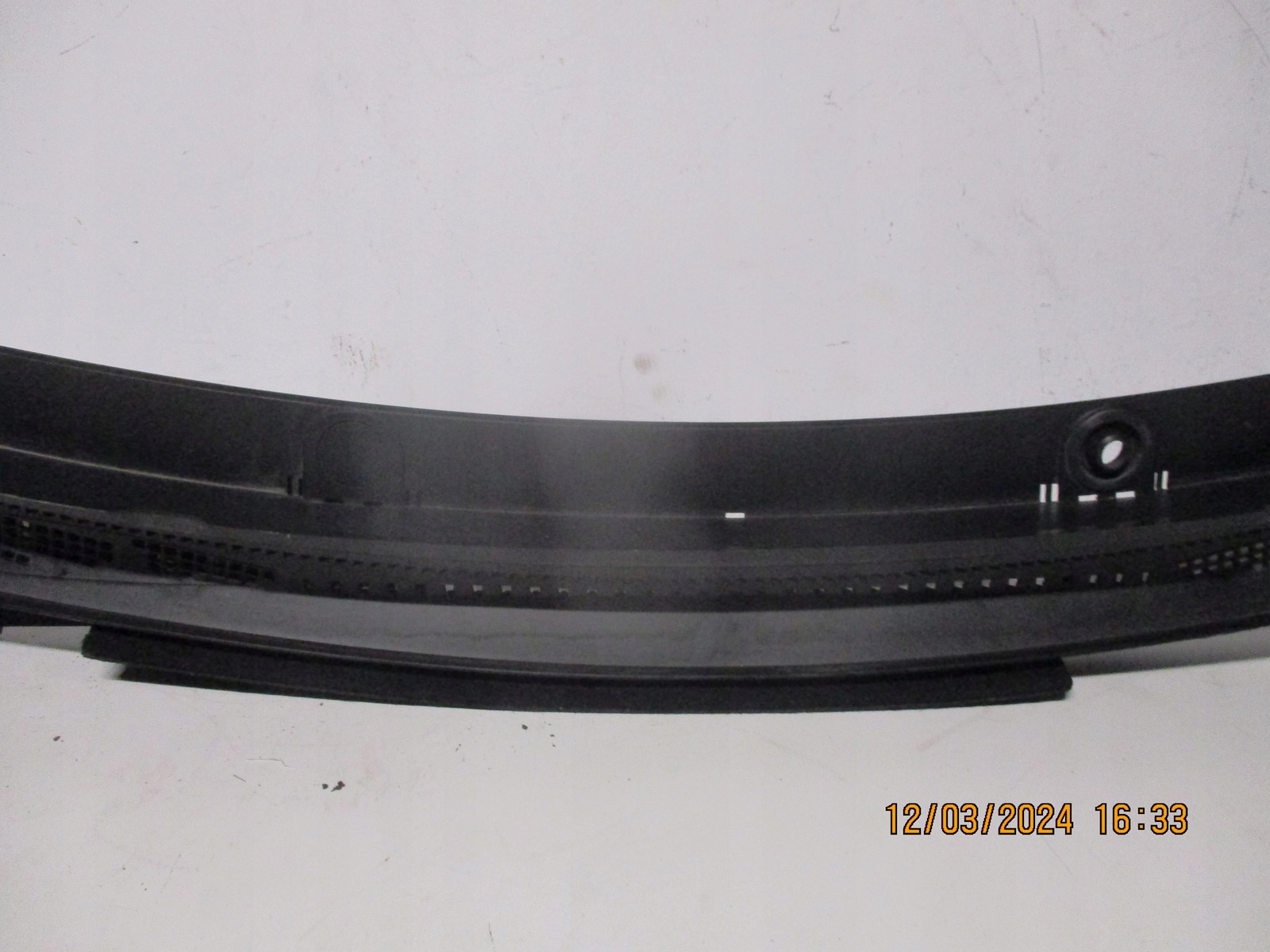 Podszybie RENAULT AUSTRAL 668108648R Producent części Renault OE