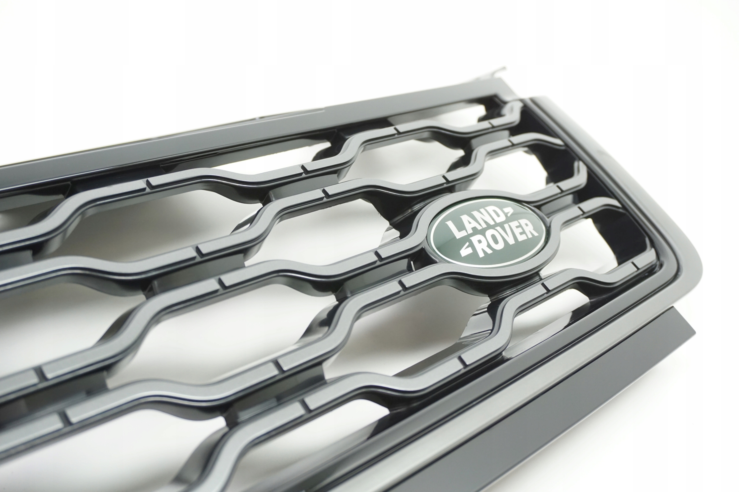Atrapa grill Range Rover Sport JK62-8200-BE Producent części Land Rover OE