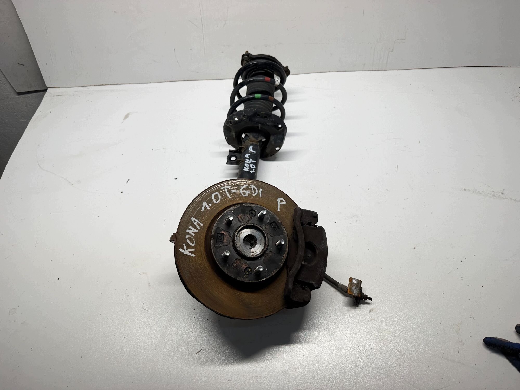 McPherson right front HYUNDAI KONA 1.0 T-GDI 2017-2022