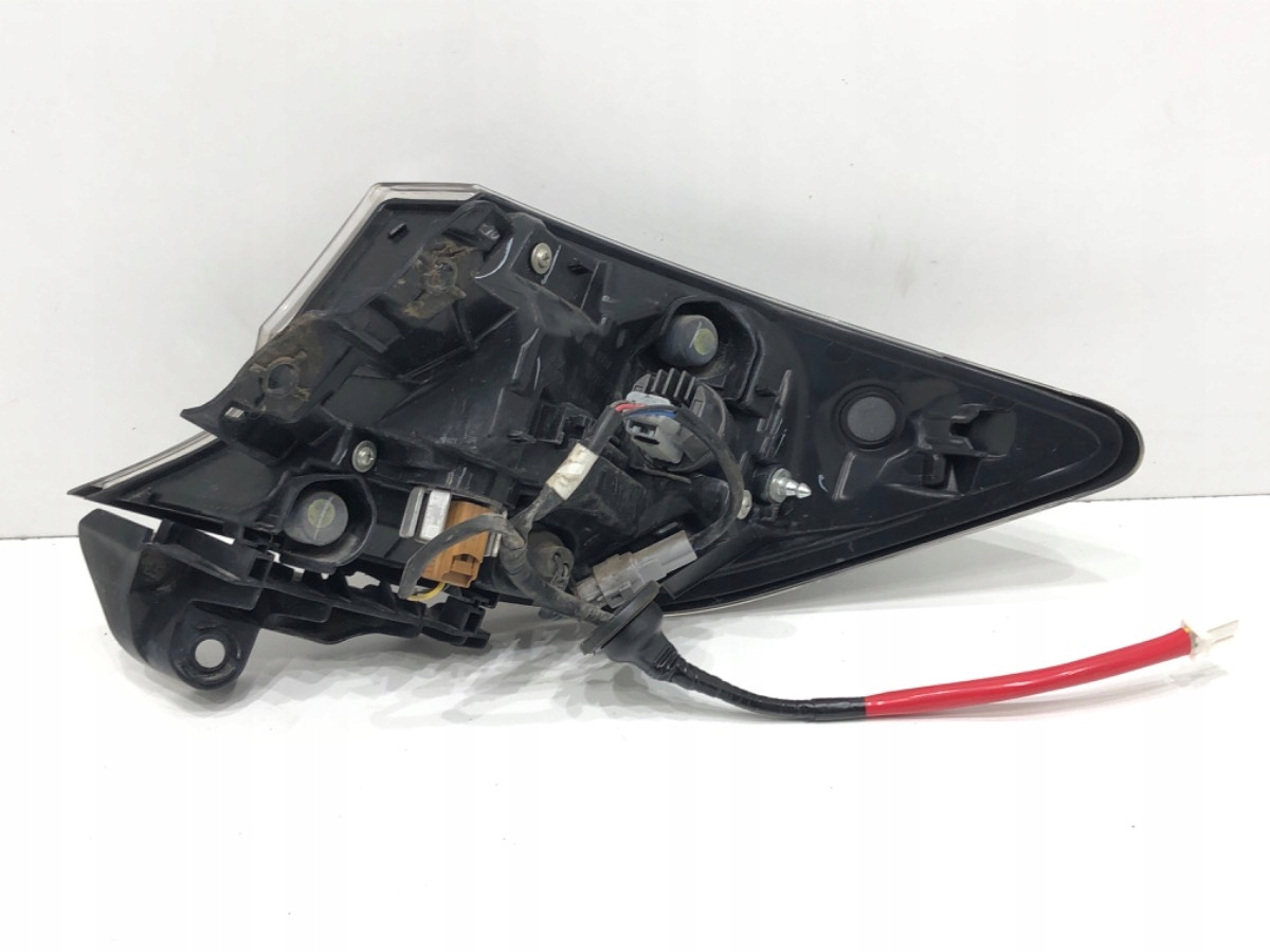 LAMPA LEWY TYŁ TOYOTA COROLLA E21 Hatchback Producent części OEM