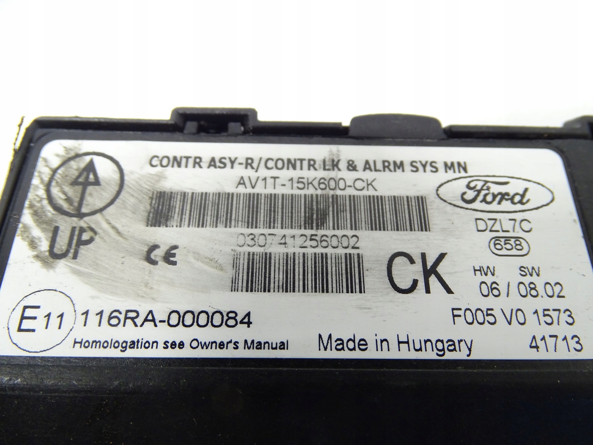 Unité commande confort FORD FIESTA MK7 AV1T-15K600-CK