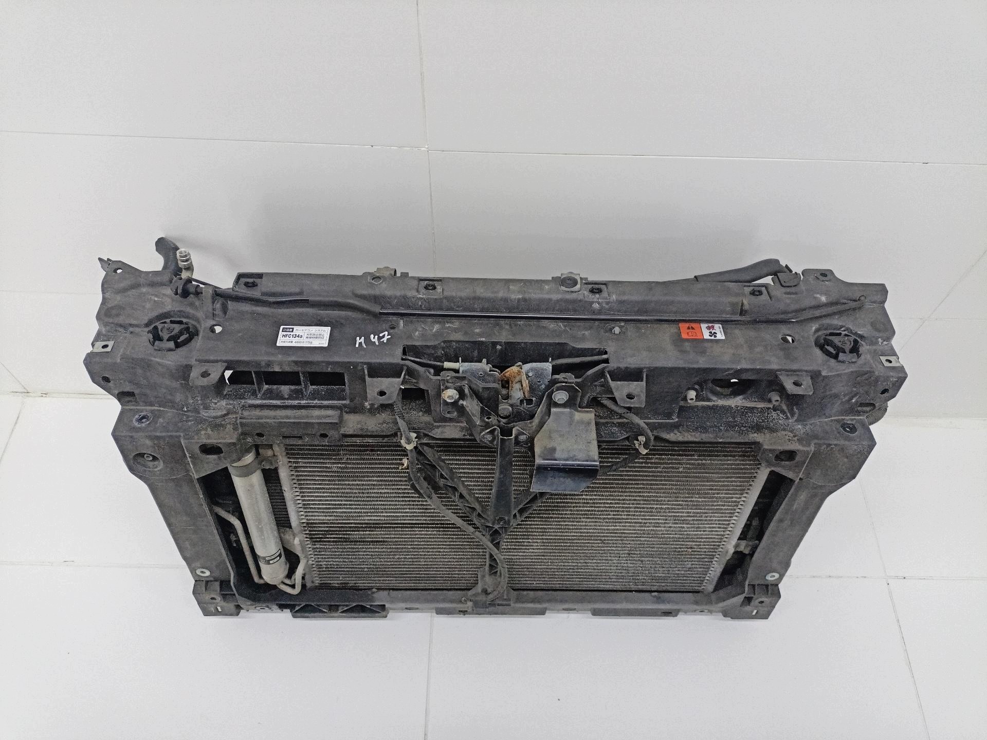 support panel for radiators pillar iron Mazda 3 2 BL 2010 6130307100