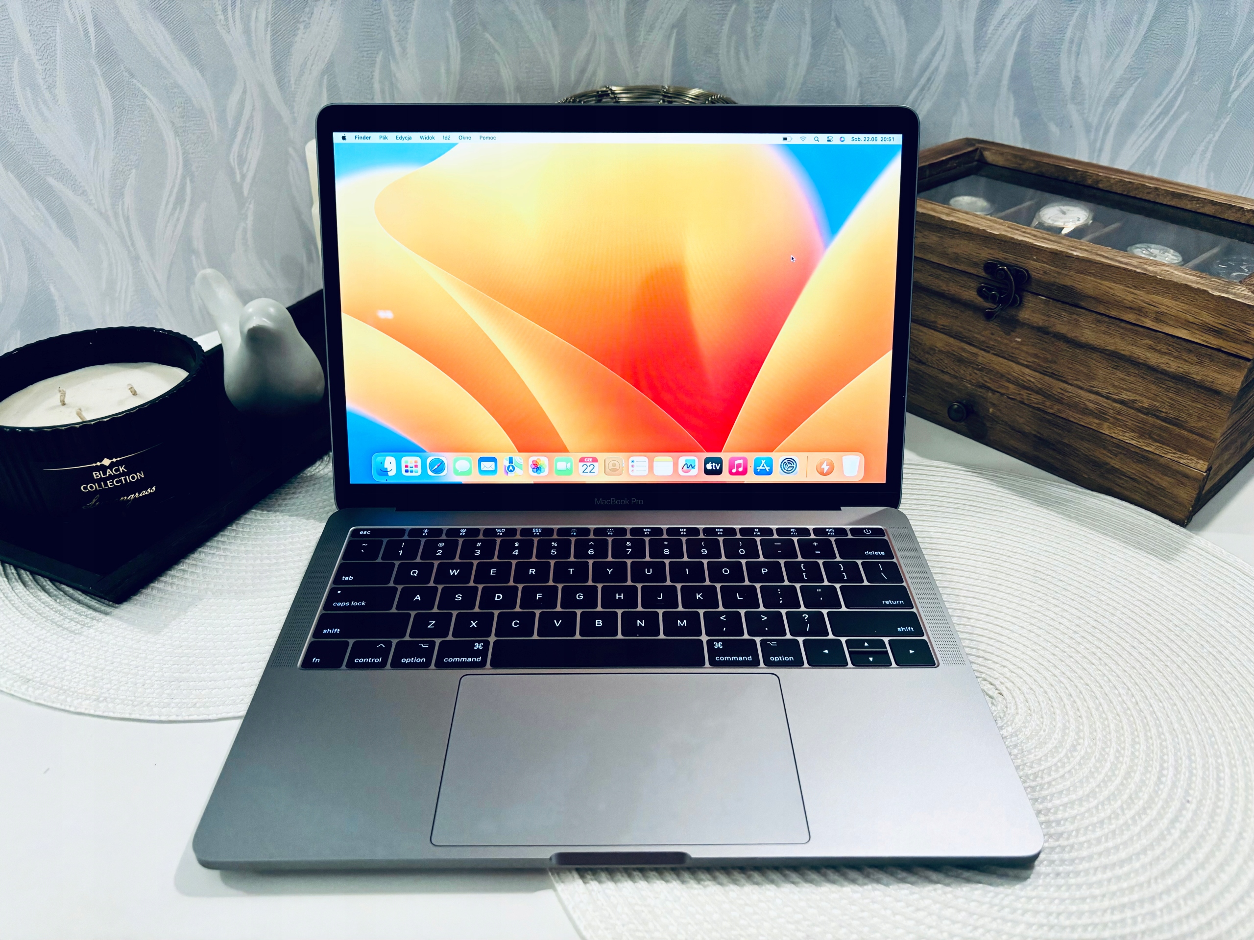 Macbook Pro 13 2019 w Laptopy, notebooki, ultrabooki Apple Macbook Pro 13 2019 w Laptopy, notebooki, ultrabooki Apple