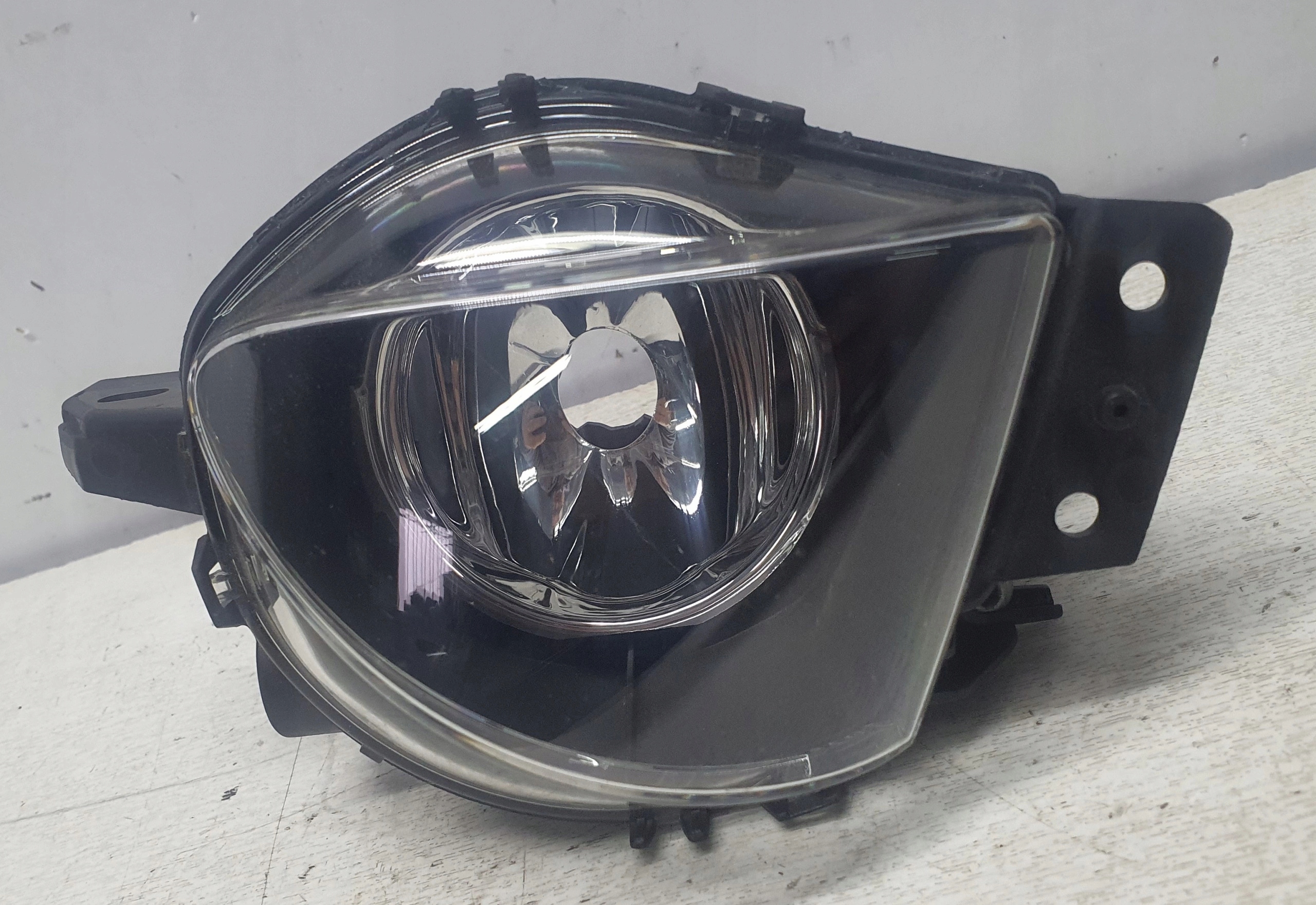 Nebelscheinwerfer links BMW 3 E90 E91