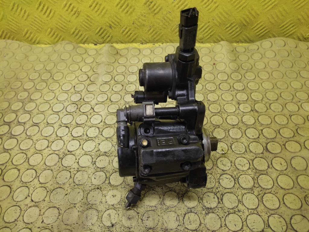 CITROEN C5 III injection pump 7190189A02