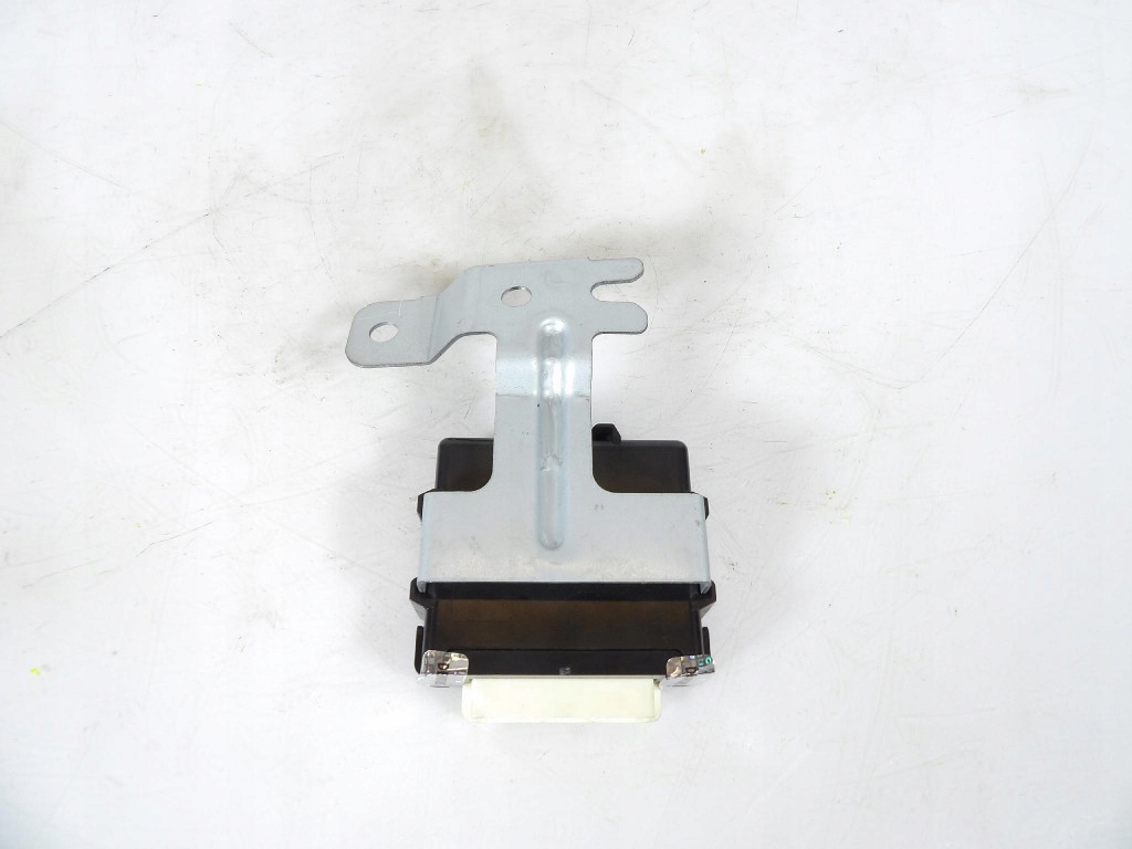 SUBARU LEGACY V modulo luci 84051AJ010