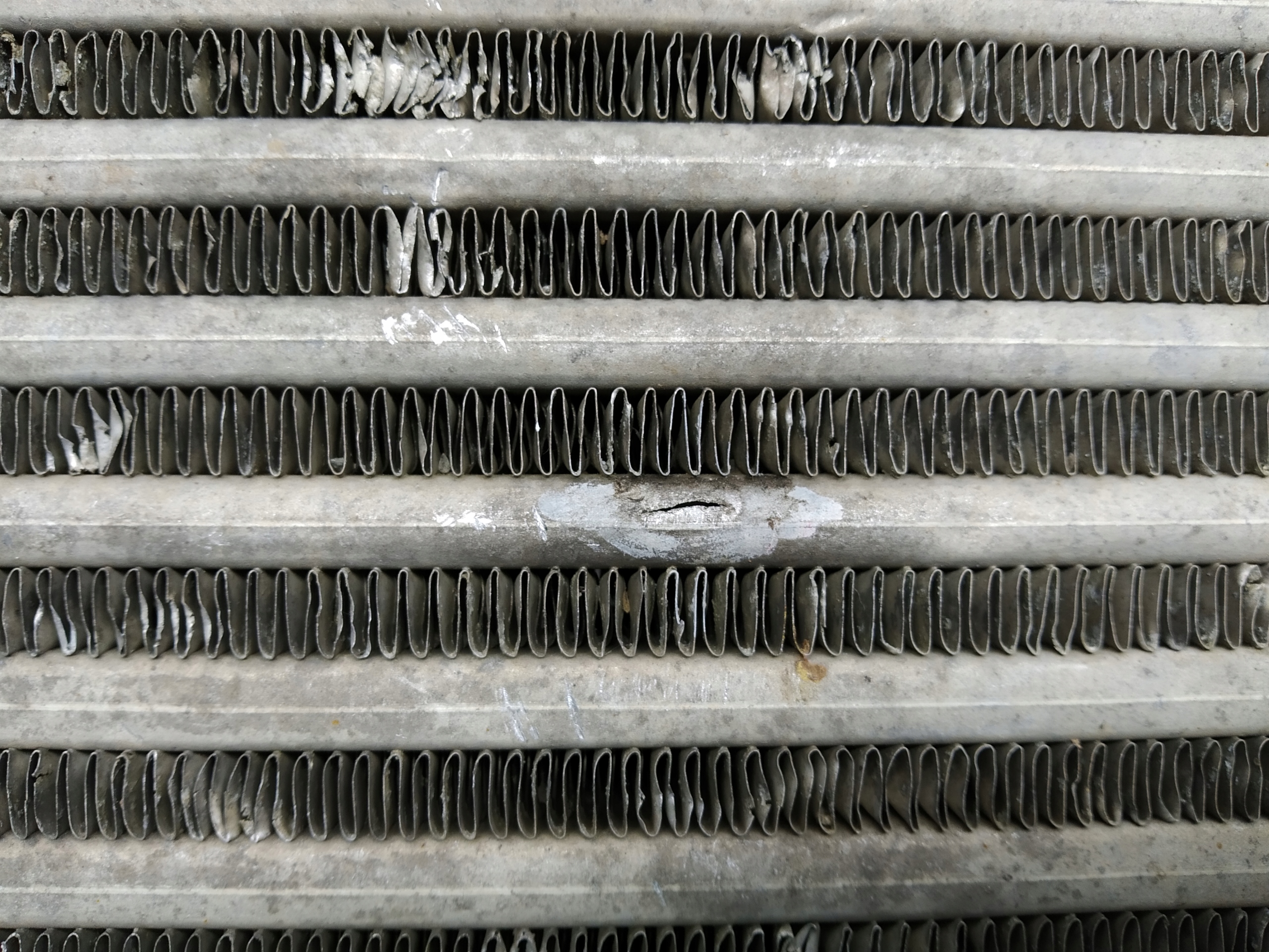 Audi Rs6 C5 radiator air intercooler right damaged