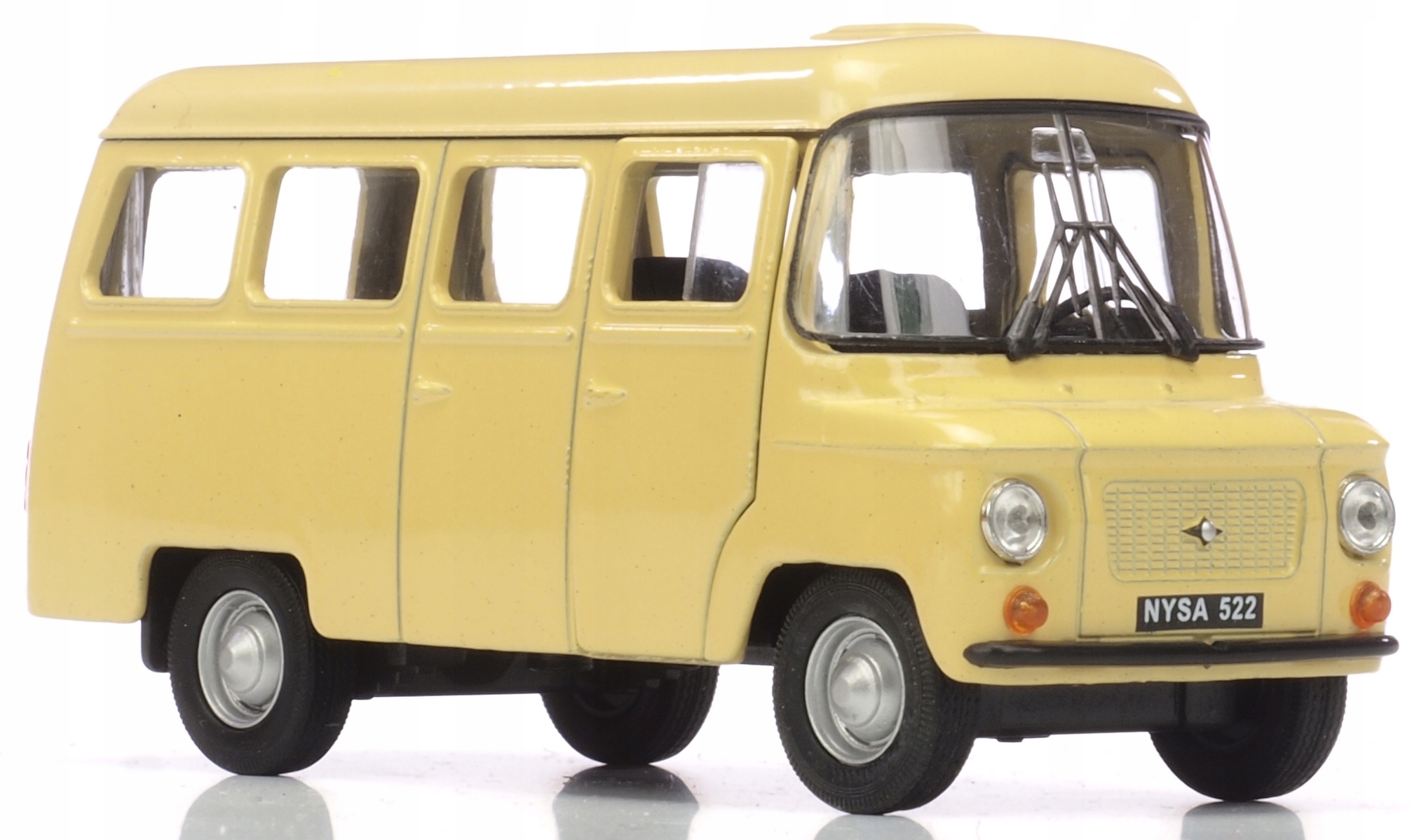 Auto Samochód FSO Nysa 522 kremowa WELLY Model NYSA 522