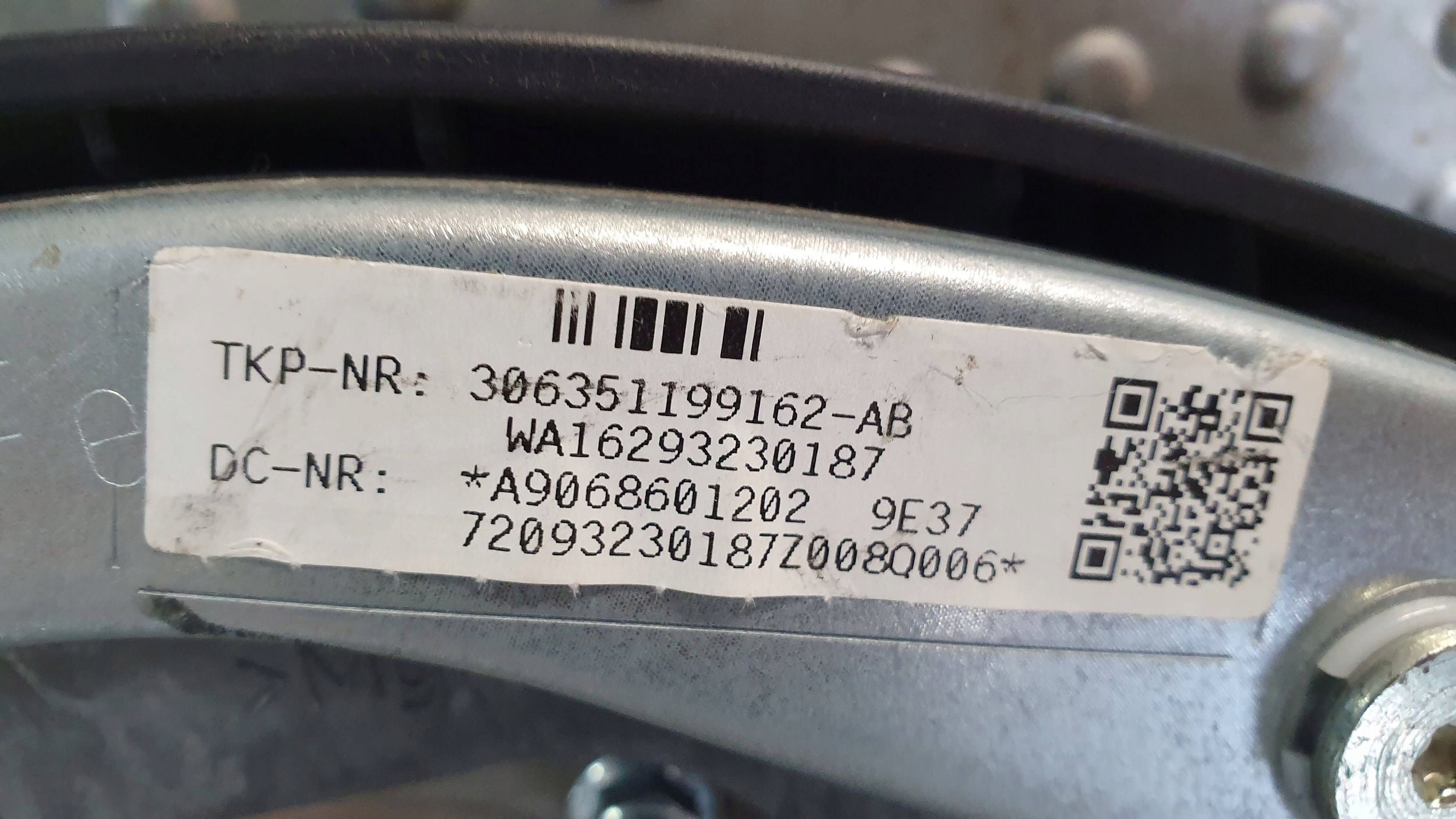 Airbag Deckel AIRBAG MERCEDES SPRINTER W906 06- A9068601202