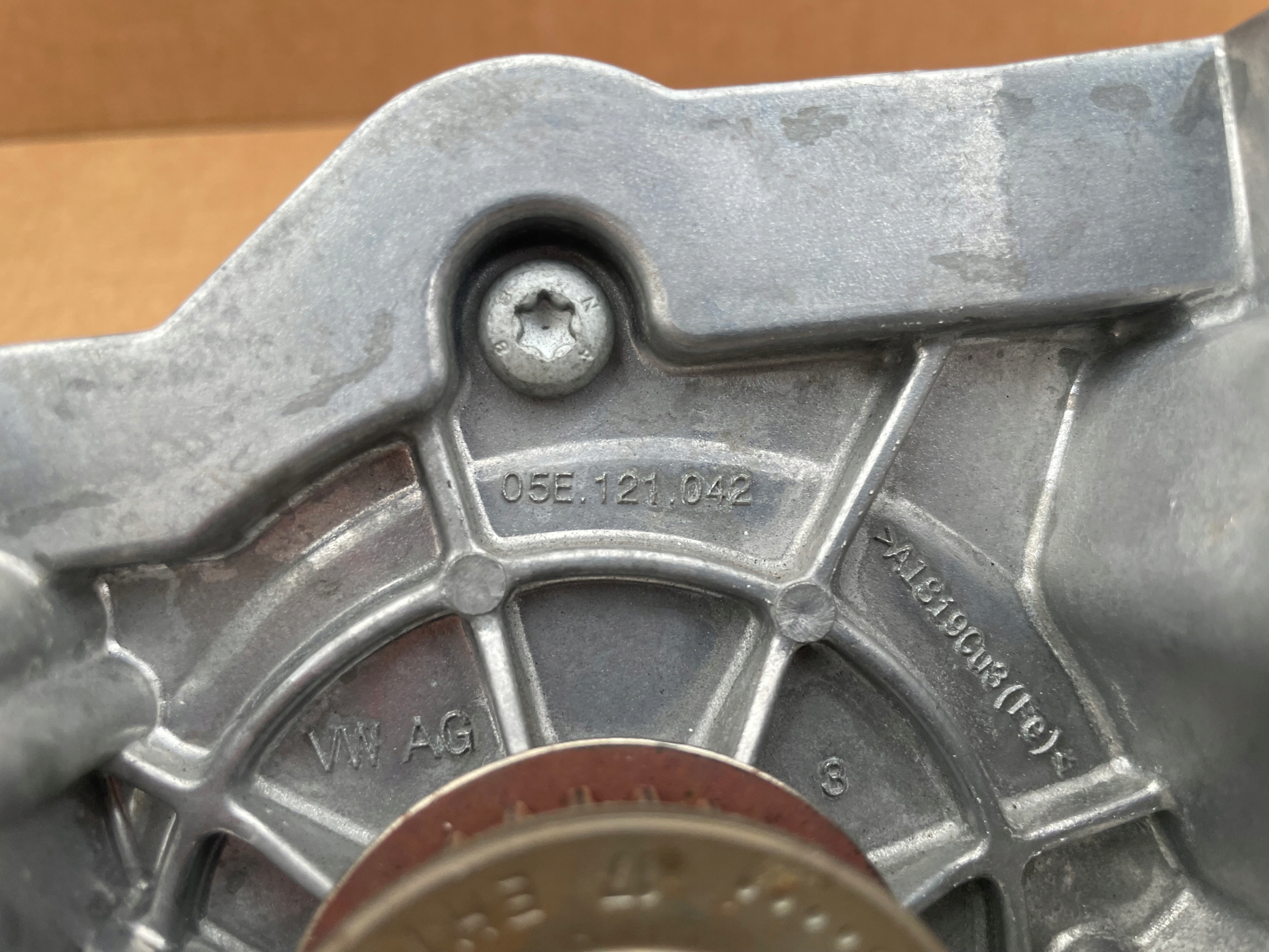 water pump 05E121042 05E121117V 05E121111G IDEAL