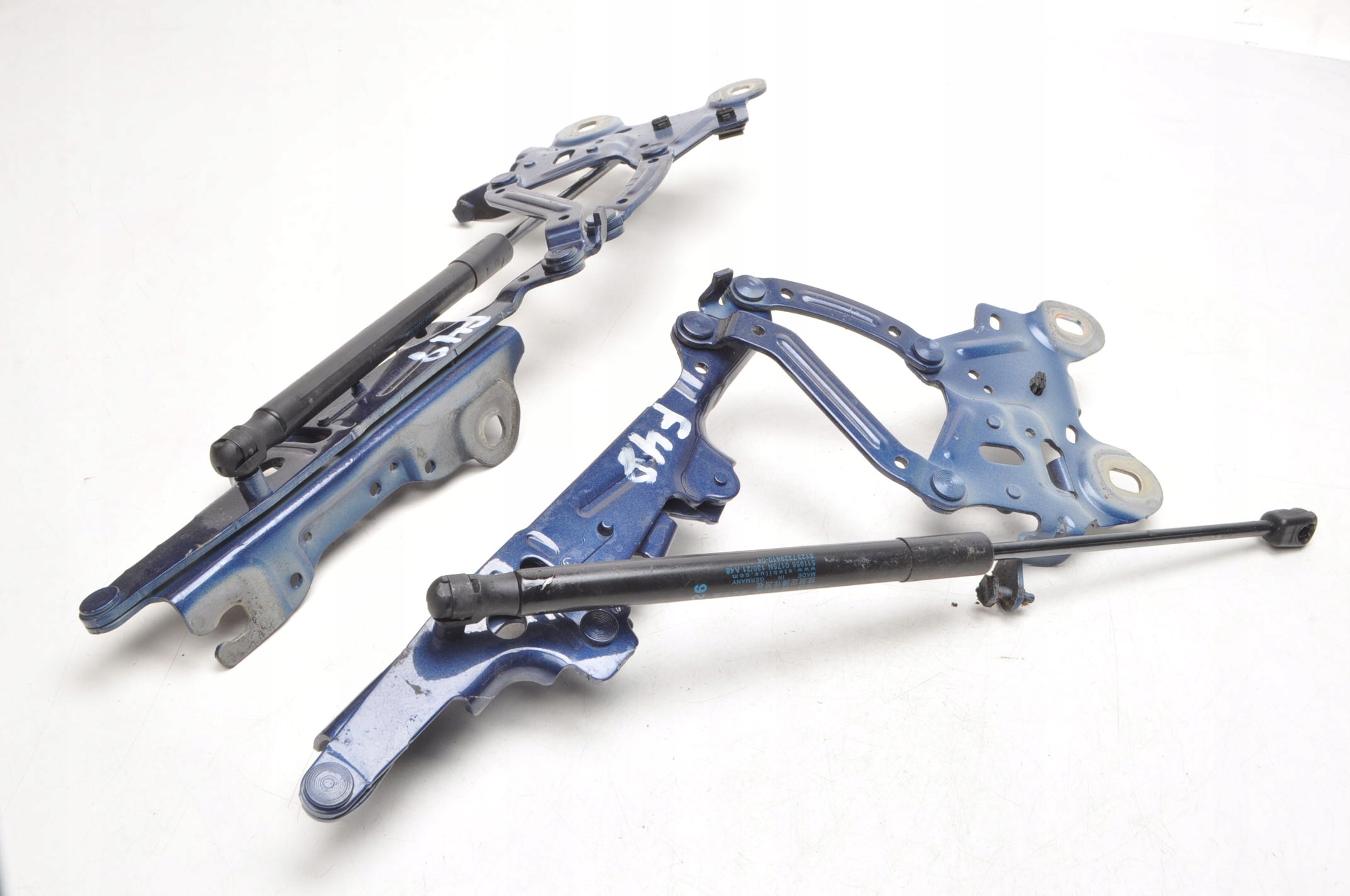 BMW F48 ZAWIAS MASKI PRAWY LEWY KOMPLET