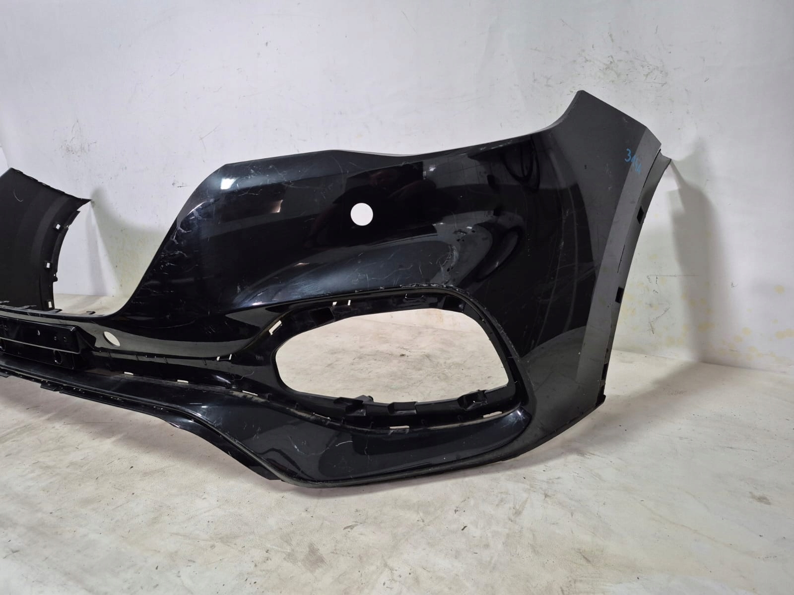 MG HS 18- bumper front front PDC