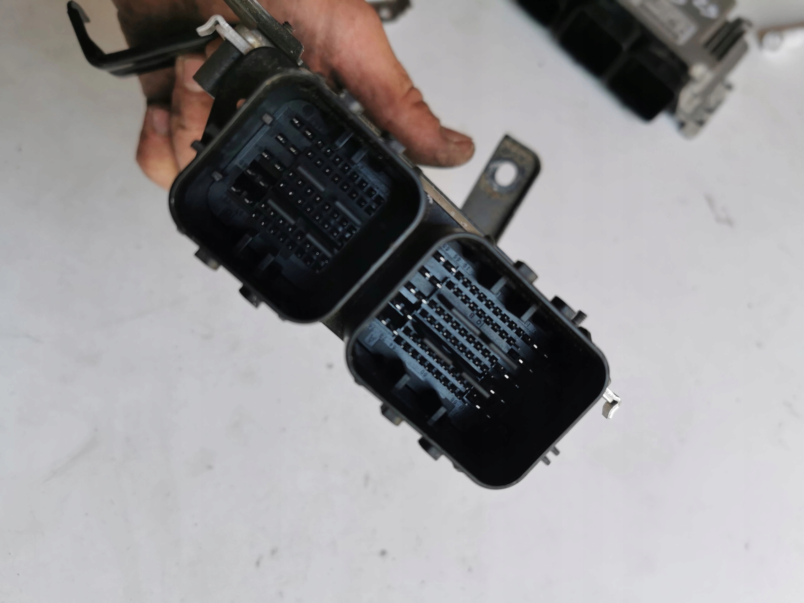 KIA PICANTO ECU 9001190366KE 39107-04294 computer