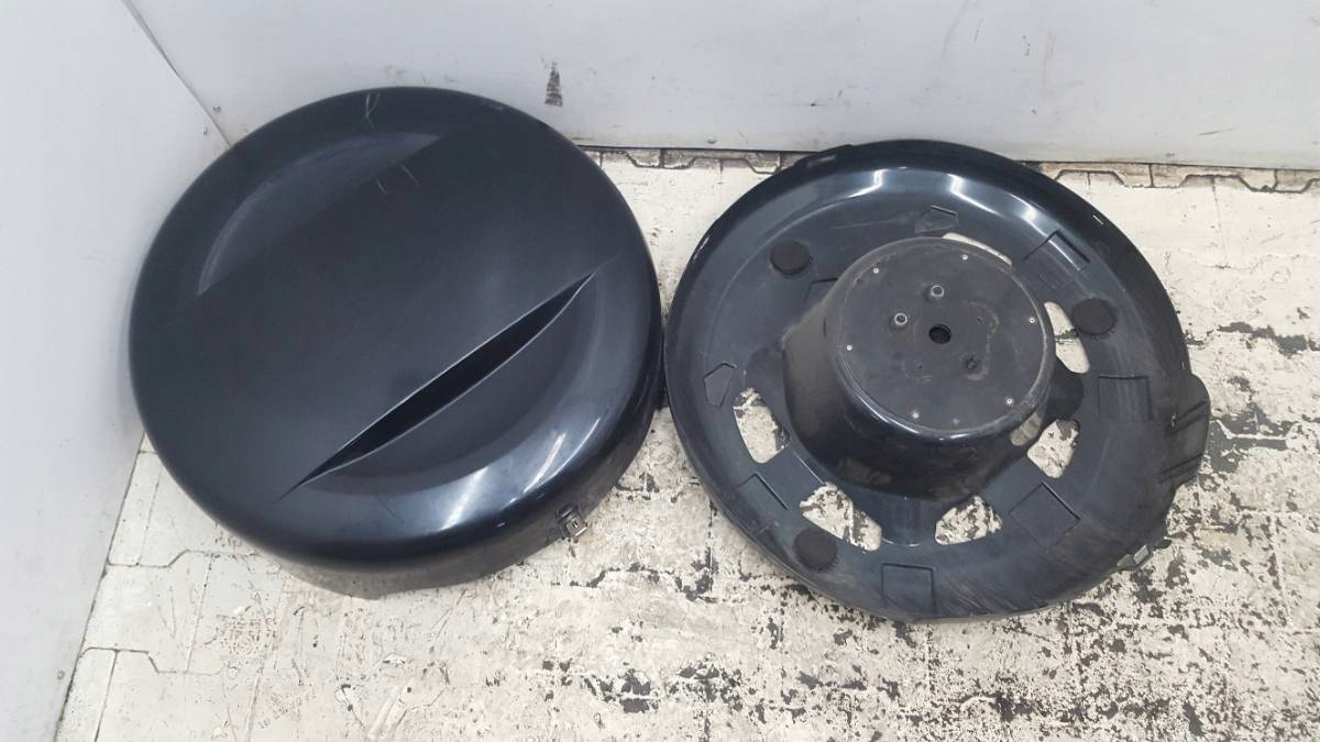 OBUDOWA OSŁONA KOŁA ZAPASOWEGO GRAND VITARA II Producent części Suzuki OE