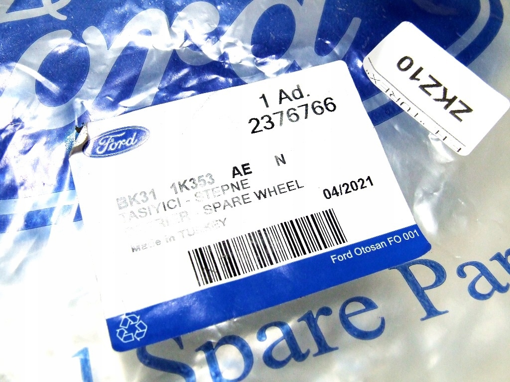 UCHWYT KOŁA ZAPASOWEGO WINDA FORD TRANSIT 2014 ORG Jakość części (zgodnie z GVO) O - oryginał z logo producenta pojazdu (OE)