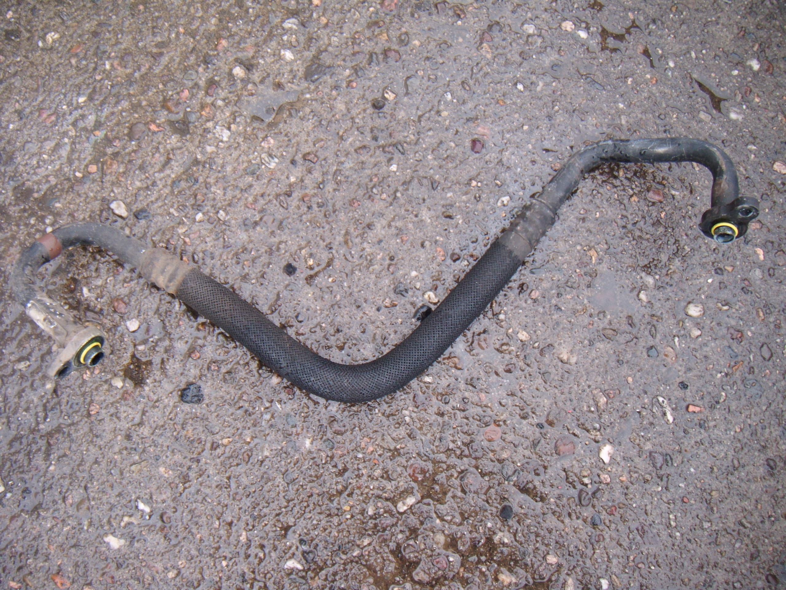 VOLVO V50 04-12 2.0 D RURKA WĘŻYK PRZEWÓD KLIMATYZACJI