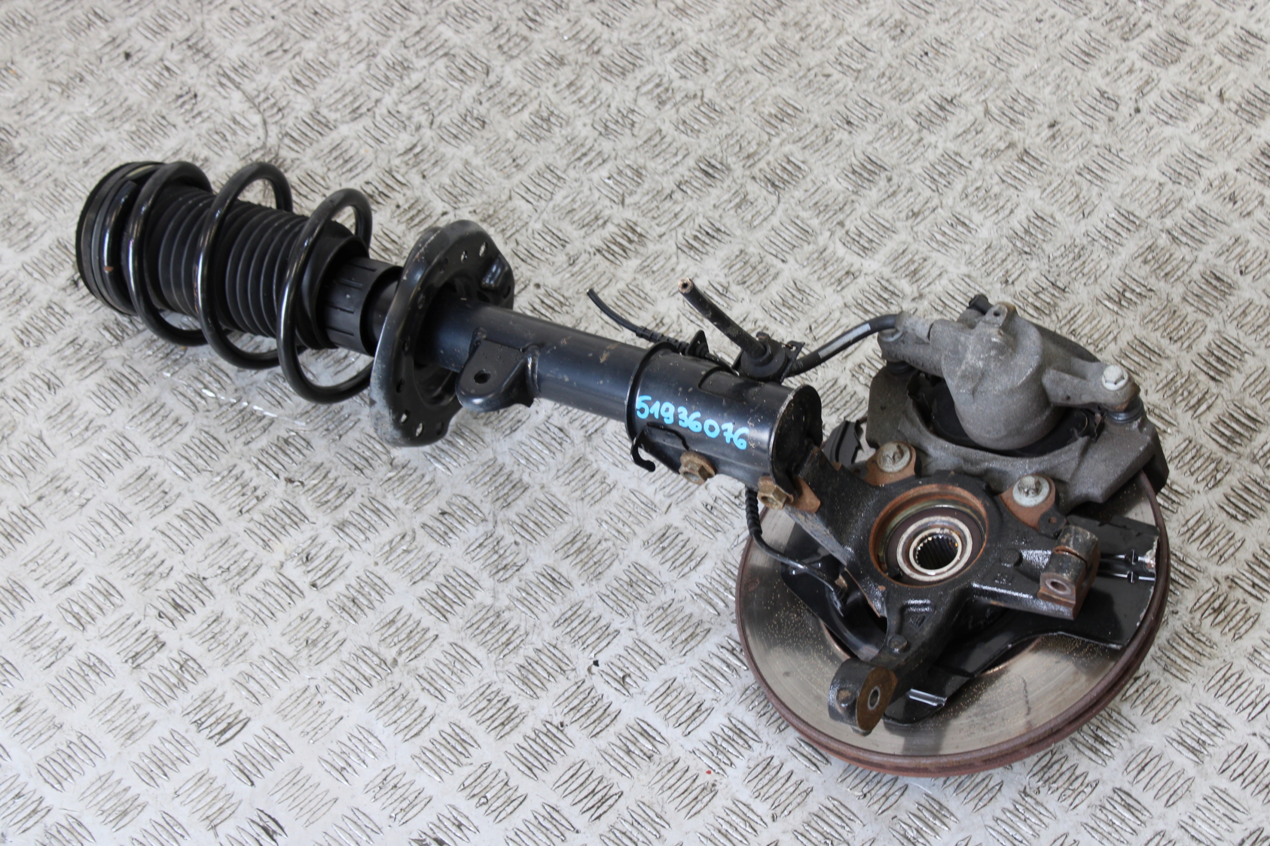 swing shock absorber McPherson left front FIAT 500L 500 L