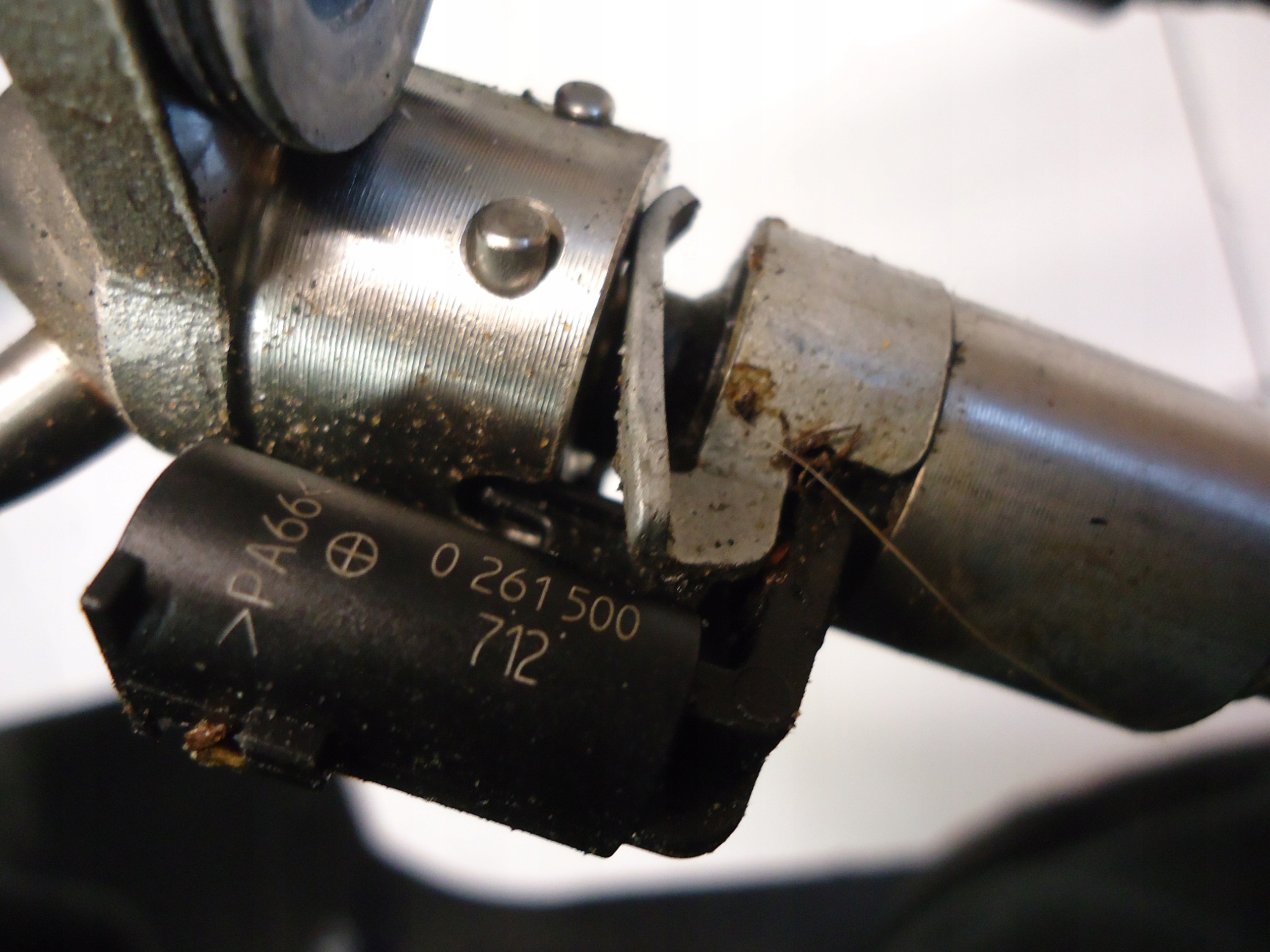 MG HS EHS 1.5 TGI 2020 15E4E injecteur 0261500712
