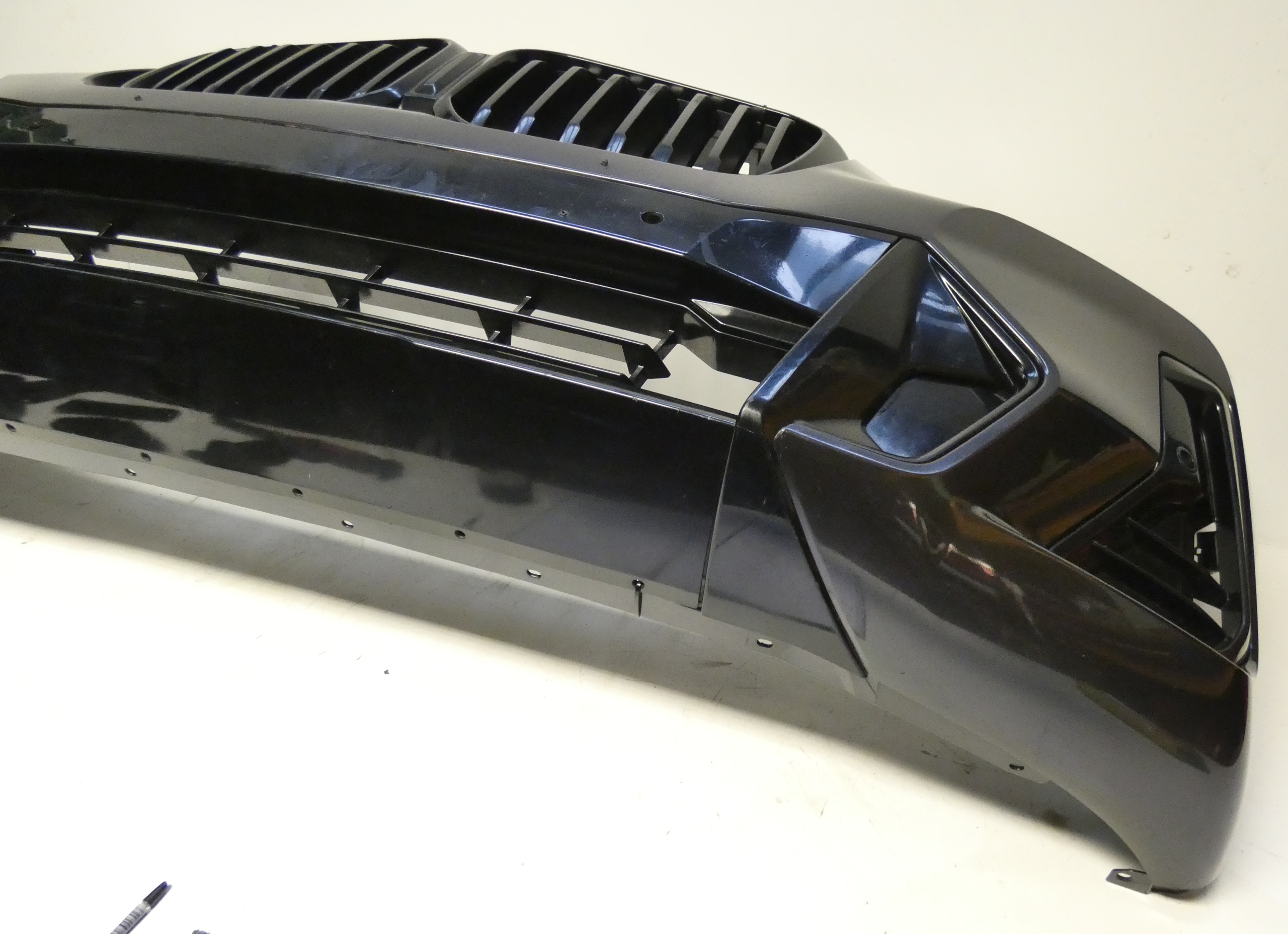 BMW X3 G01 LIFT m-packet 8081055 2021-2023 below 6 PDC bumper front front