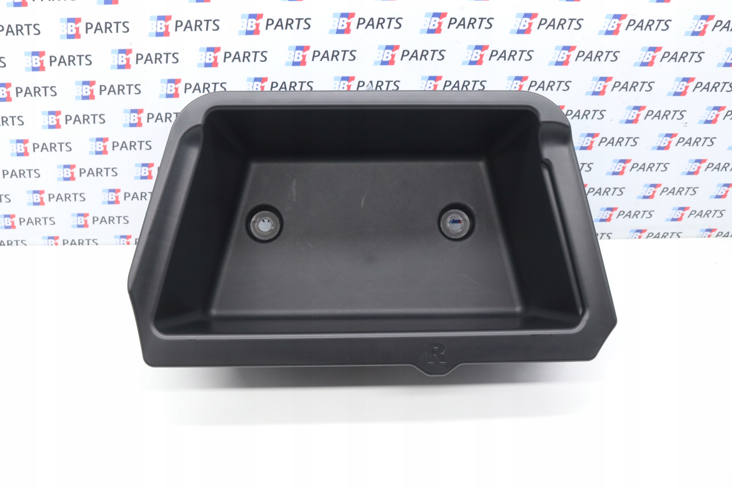 BMW G26 I4 passenger compartment boot floor well right 7951242