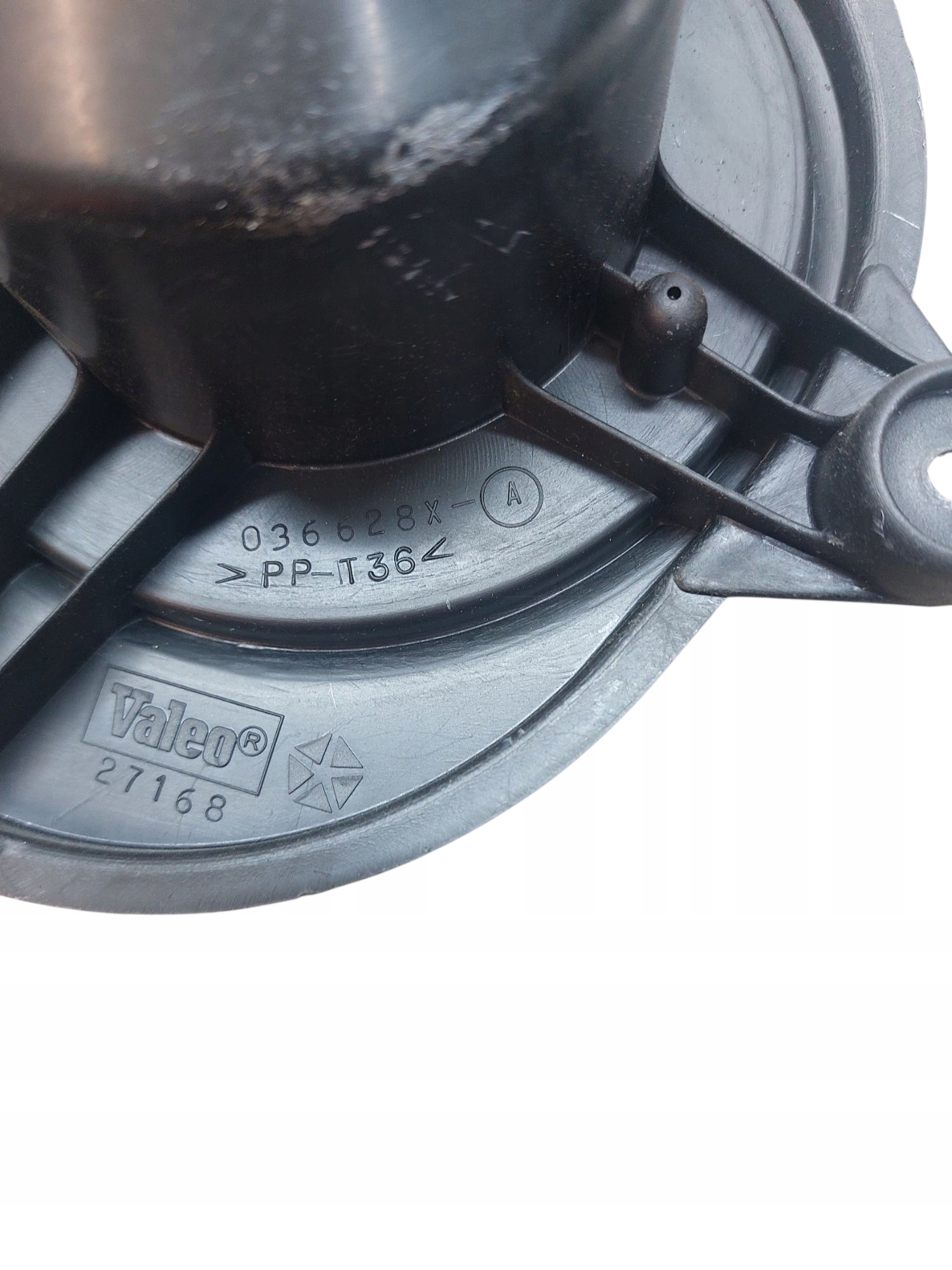 ventilator rešetka ventilacije CHRYSLER PT CRUISER 2.0 16V 036628 X