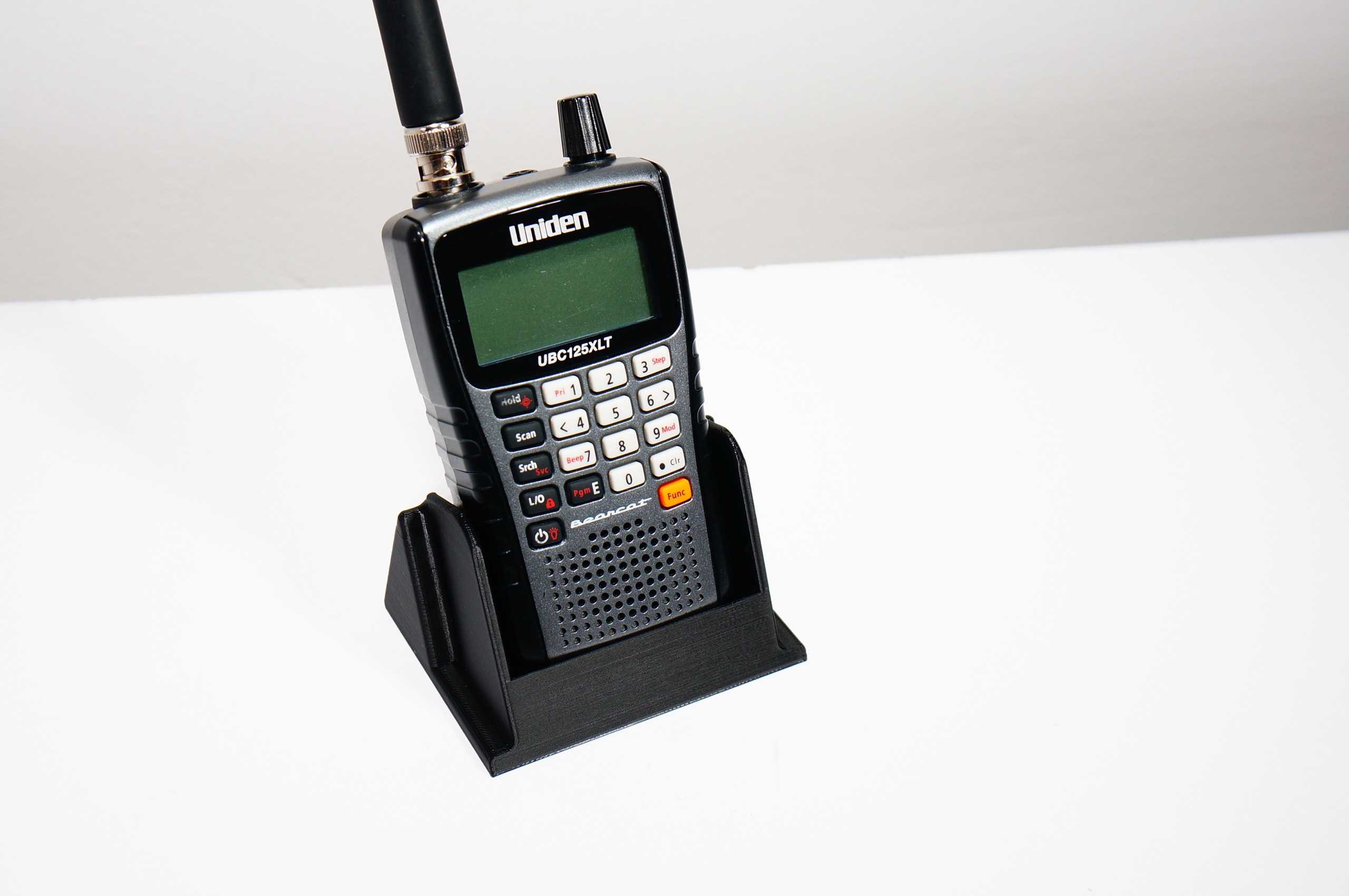 

Uniden UBC125XLT Podstawka Uchwyt Biórkowy