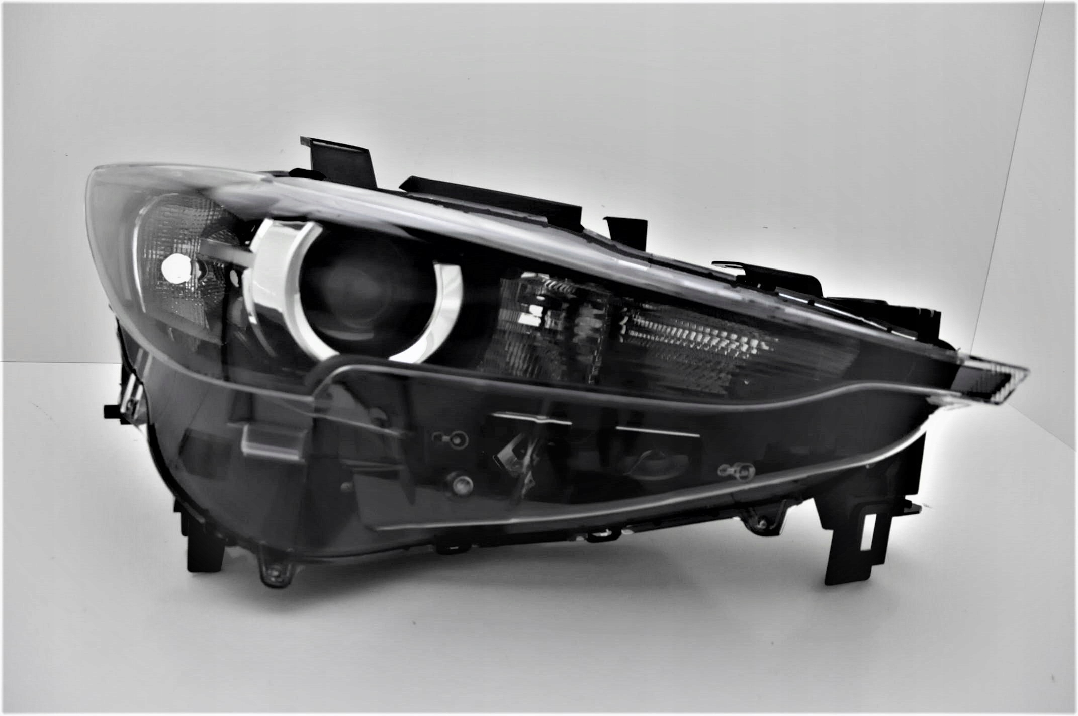 MAZDA CX-5 17- REFLEKTORY KOMPLET NOWE LED DEPO Strona zabudowy lewe + prawe