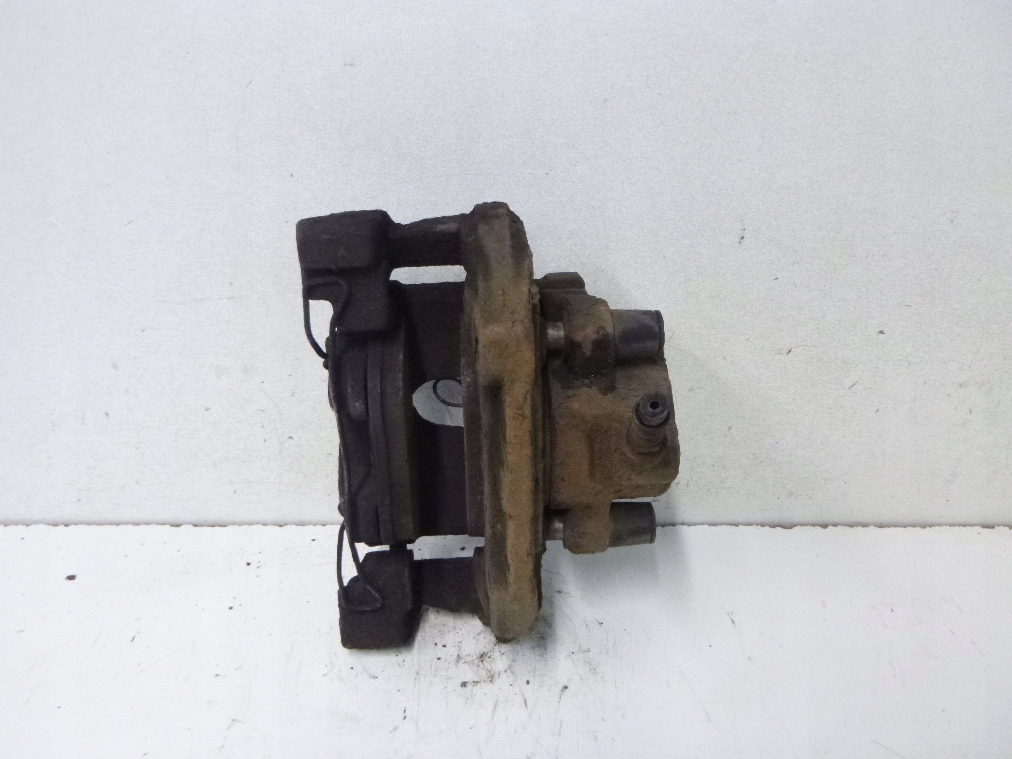 caliper brake front Mercedes Benz W210 2.2CDI