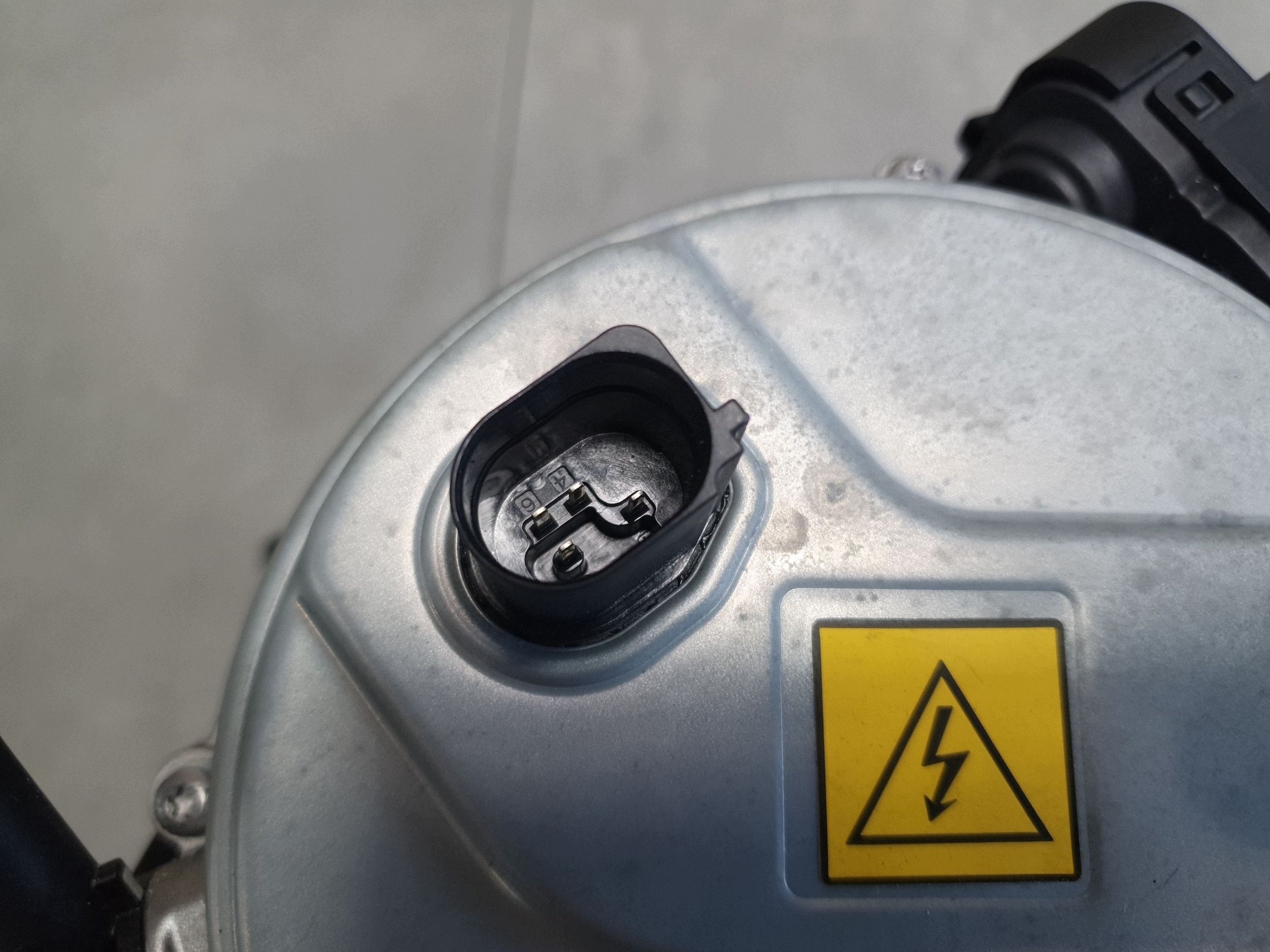 Audi A3 8Y alternator 05E903019K